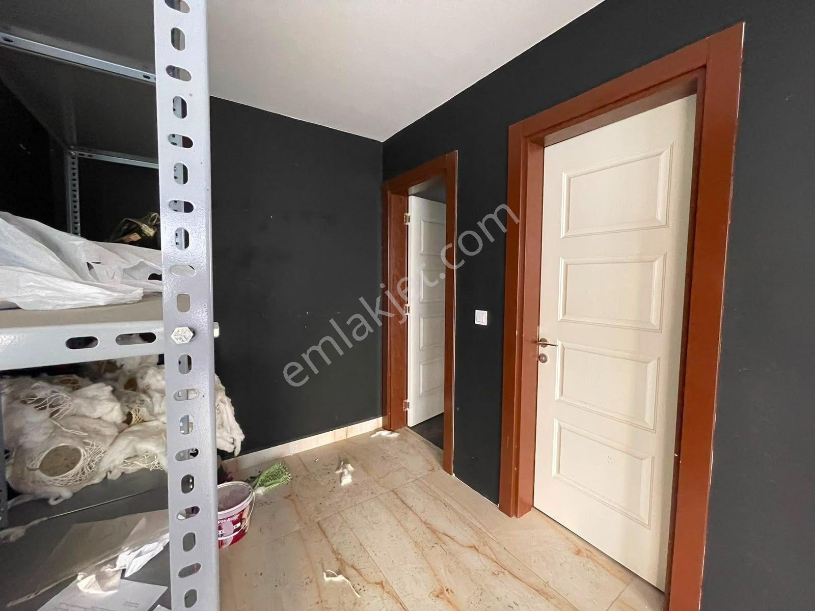 Alanya Mahmutlar'da Kiralık 550 M² Geniş Cepheli Mağaza - Görsel 18