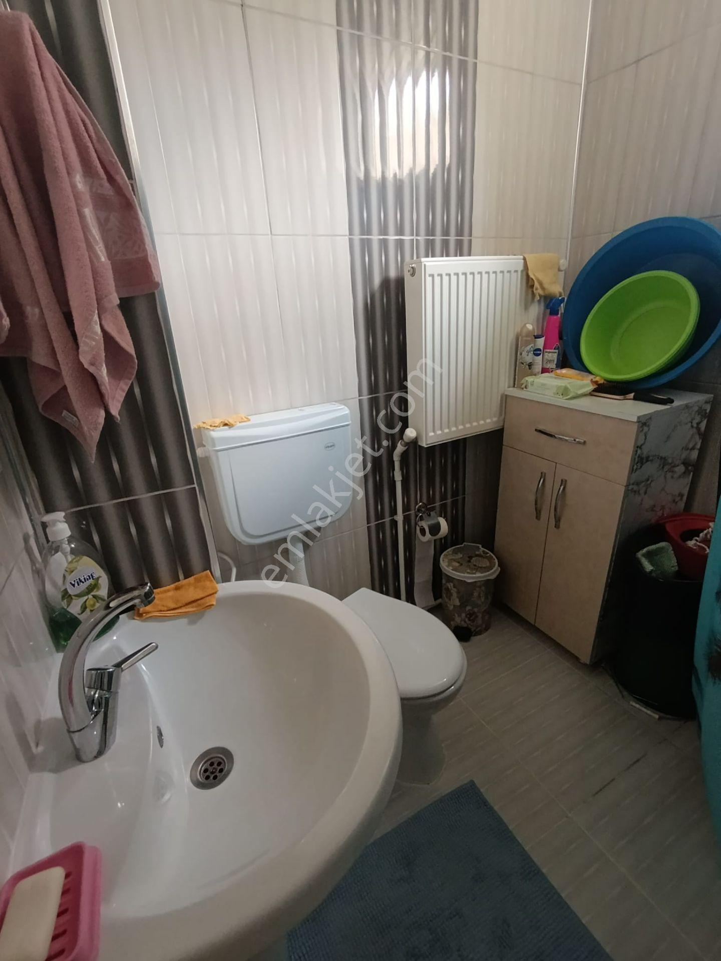 Emlaknomi'den Nefise Sultan Mah.3+1 Arakat Masrafsız 140m2 Cam Balkon Panjur Klima Duvar Kağıt - Görsel 10