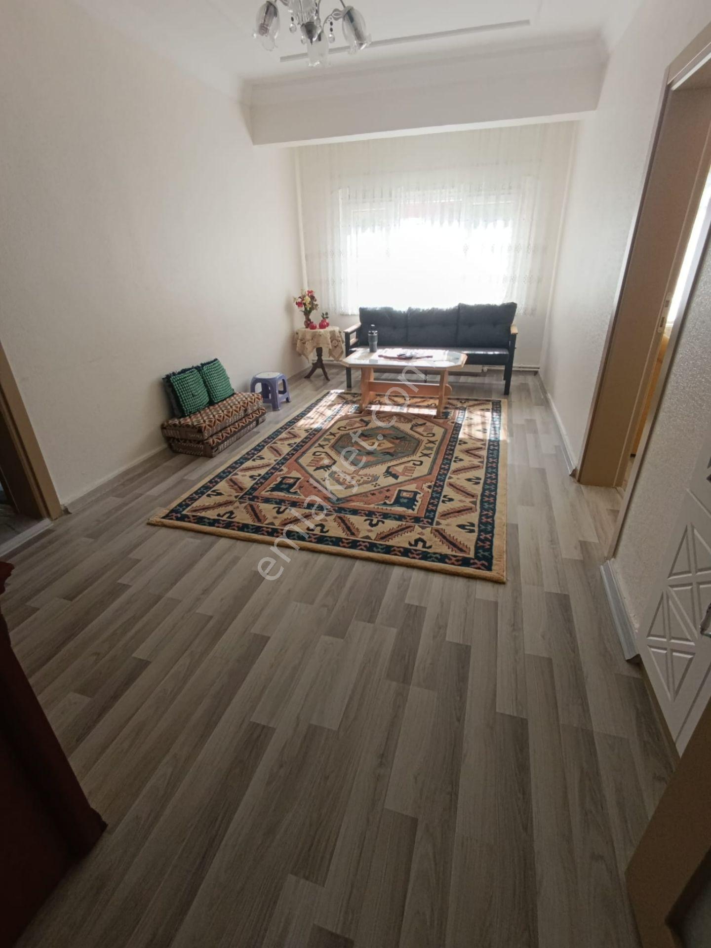 Emlaknomi'den Nefise Sultan Mah.3+1 Arakat Masrafsız 140m2 Cam Balkon Panjur Klima Duvar Kağıt - Görsel 16