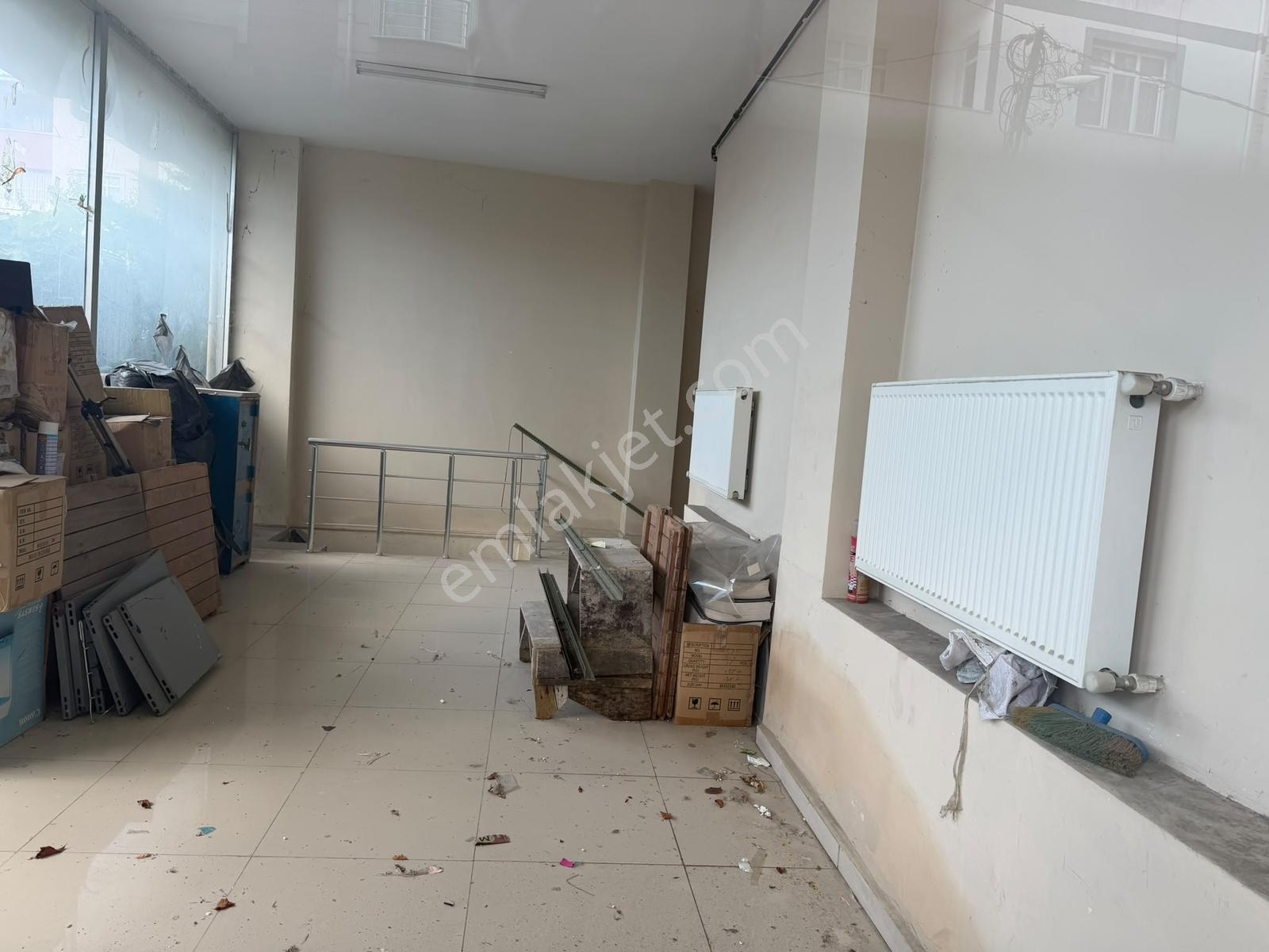 Poyraz'dan Sancaktepede Toplu Ulaşıma Yakın 70m2 Kiralık Dükkan - Görsel 7