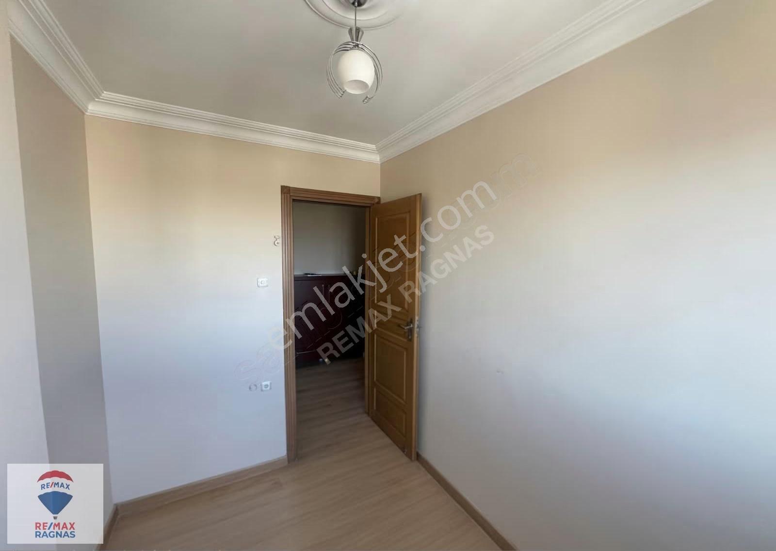 Ümraniye Mehmet Akif Mah. Elalmış Cad.konforlu 3+1 Kiralık Daire - Görsel 11