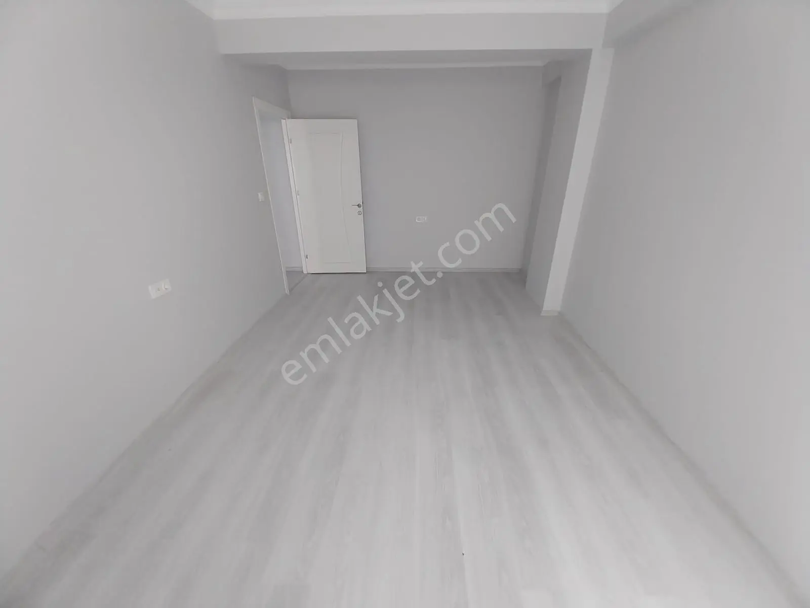 Çamlıca Tombakzade Bulvarı Yakını Özel Garajlı Satılık 2+1 Daire - Görsel 28