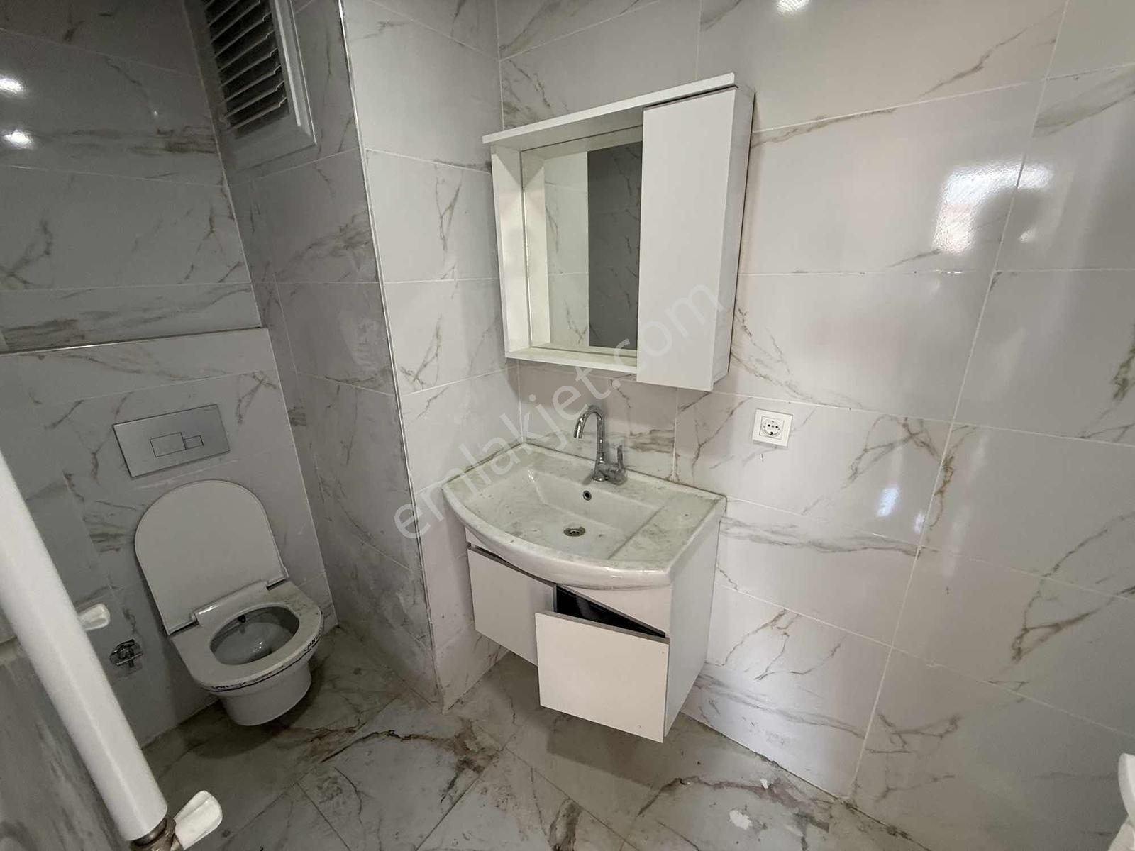 Arzu Emlak'tan Kıbrıs Caddesinde 4+2 240 M2 Dubleks Daire - Görsel 50