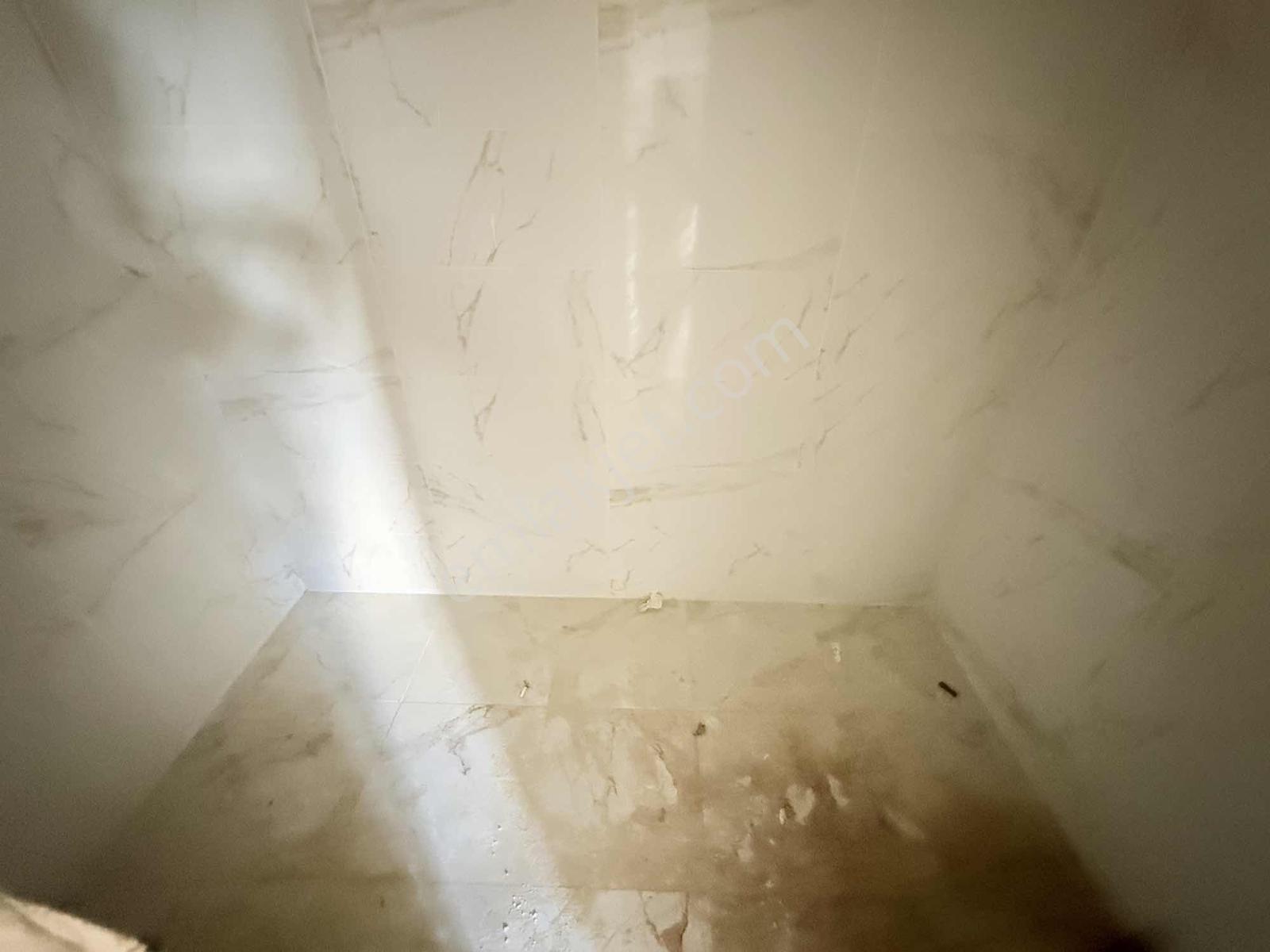 Arzu Emlak'tan Kıbrıs Caddesinde 4+2 240 M2 Dubleks Daire - Görsel 24