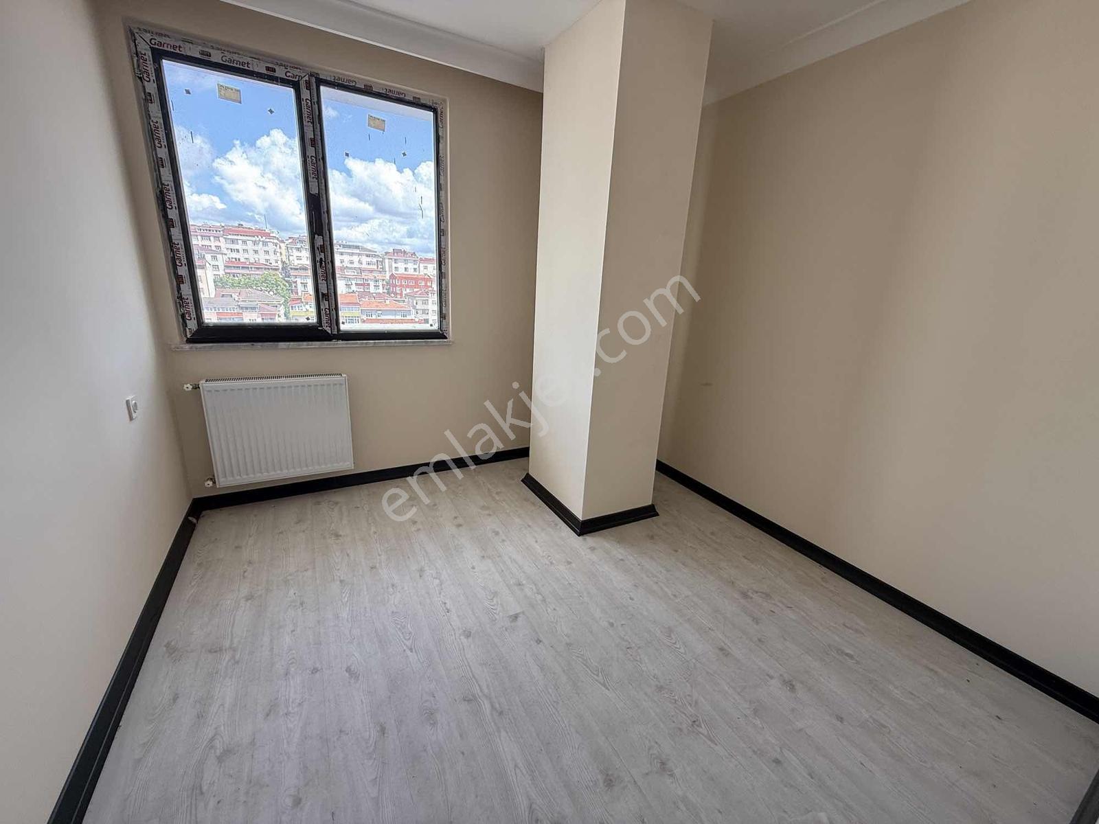 Arzu Emlak'tan Kıbrıs Caddesinde 4+2 240 M2 Dubleks Daire - Görsel 4