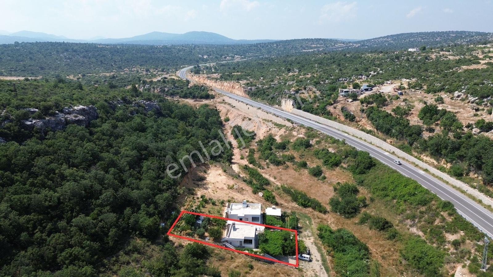 Karakuş Emlaktan Bakımlı Bahçeli Masrafsız Müstakil Ev - Görsel 33