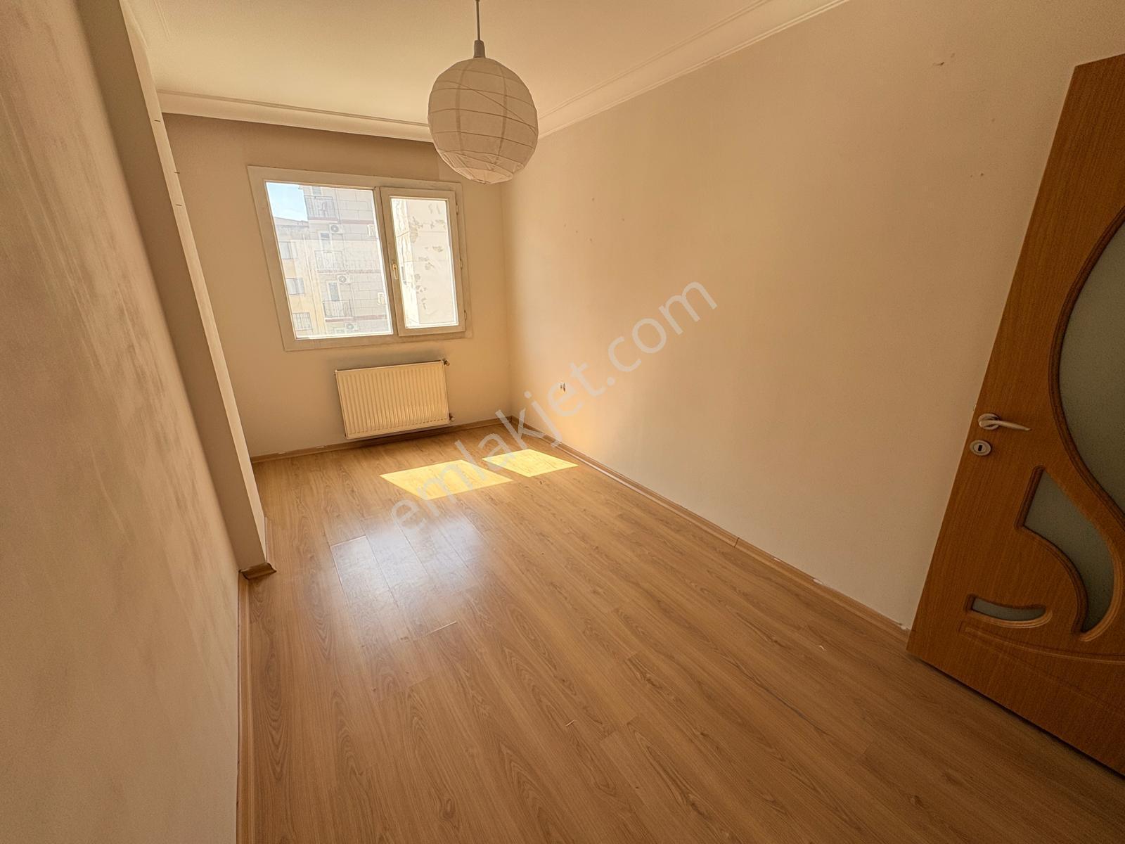 Ahmet Yesevi Caddesi Karşısı 2+0 Doğalgazlı Arakat Kiralık Daire - Görsel 28