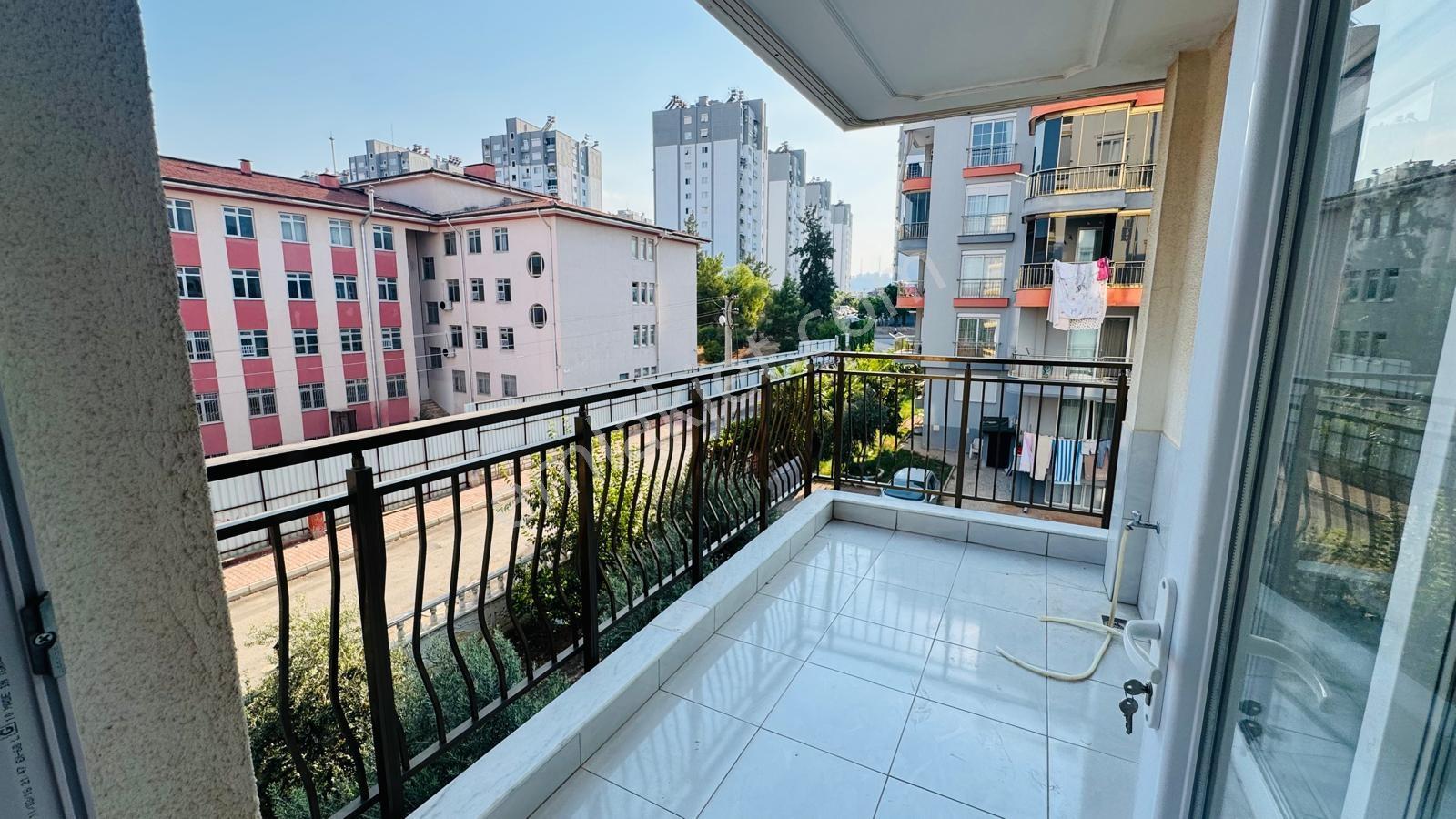 Gazi Mahallesi'nde Ferah 3+1 Klimalı Doğalgazlı Satılık Daire - Görsel 5