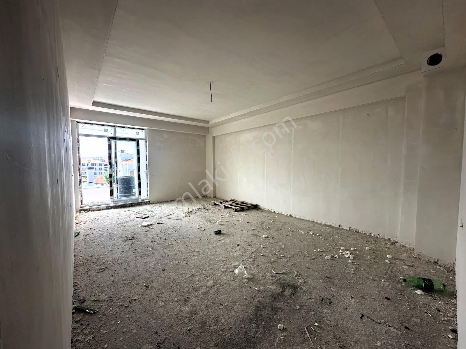 Estorıa'dan Çevre Yolu Yanı Sınırsız Kredili Sıfır 3+1 Daire - Görsel 15