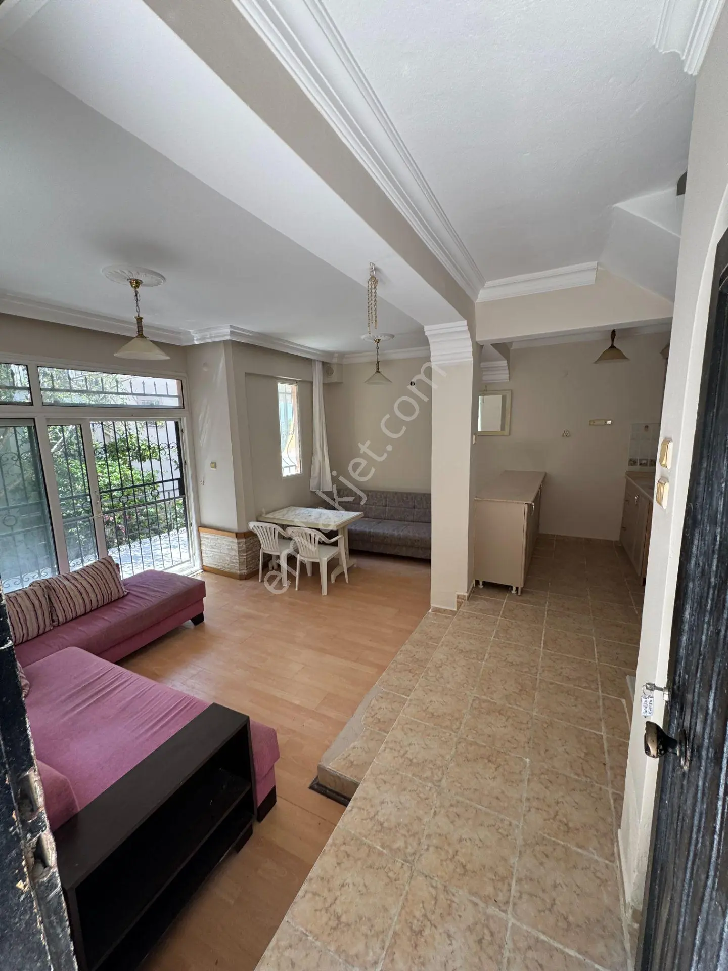 Deniz Manzaralı/ Bahçeli Site İçerisinde Havuzlu Villa - Görsel 11