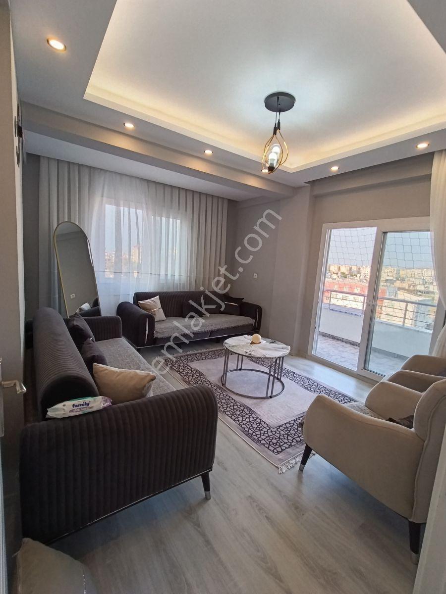 İstiklalde Çok Acil Satılık 2+1