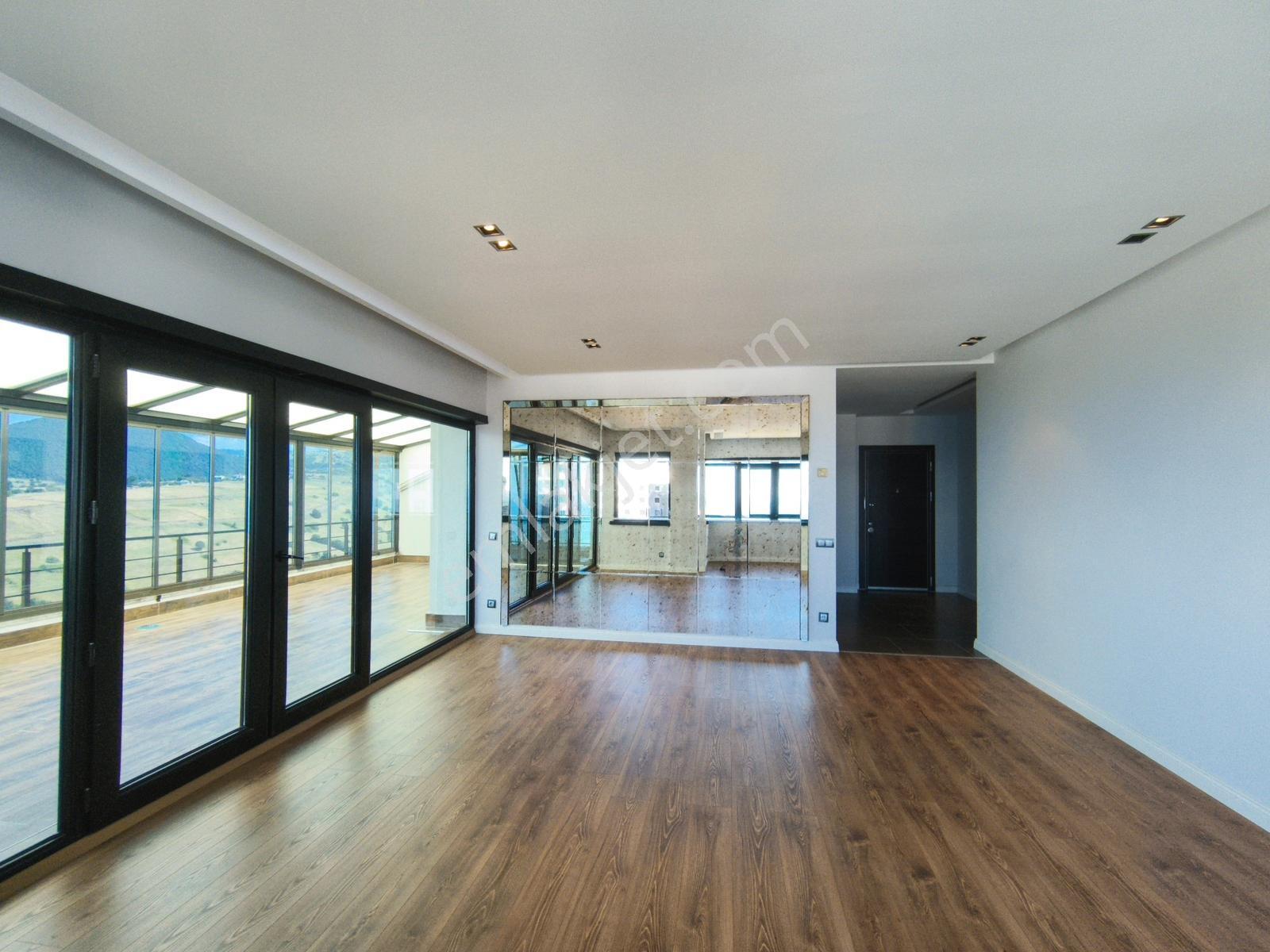 Hasköy Demotowers Sitesinde Muhteşem Deniz Manzaralı Satılık 3+1 - Görsel 2