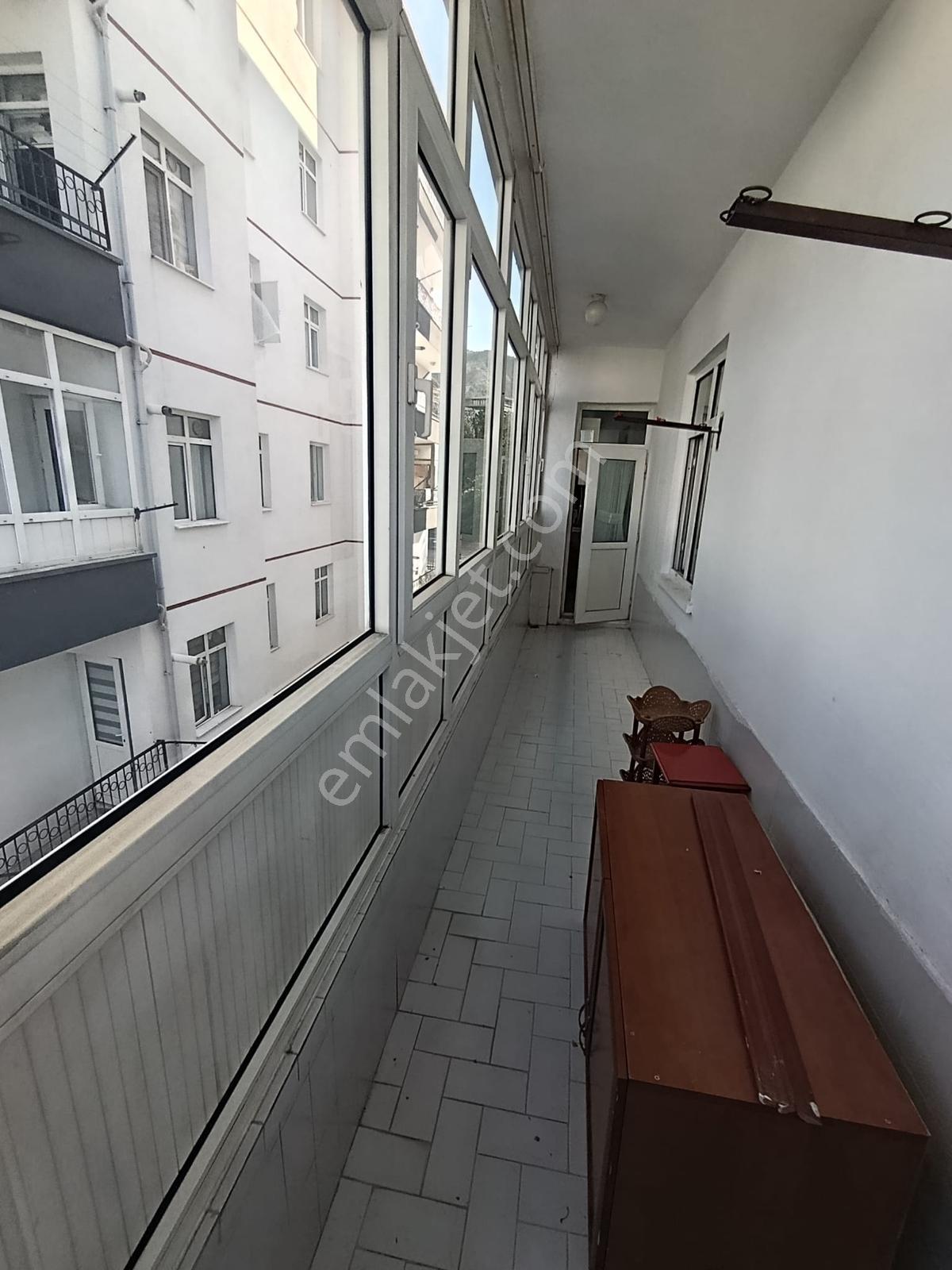 Mes Emlak'tan Pazar Pazarı Karşısı 3+1 Kiralık Kupon Daire - Görsel 10
