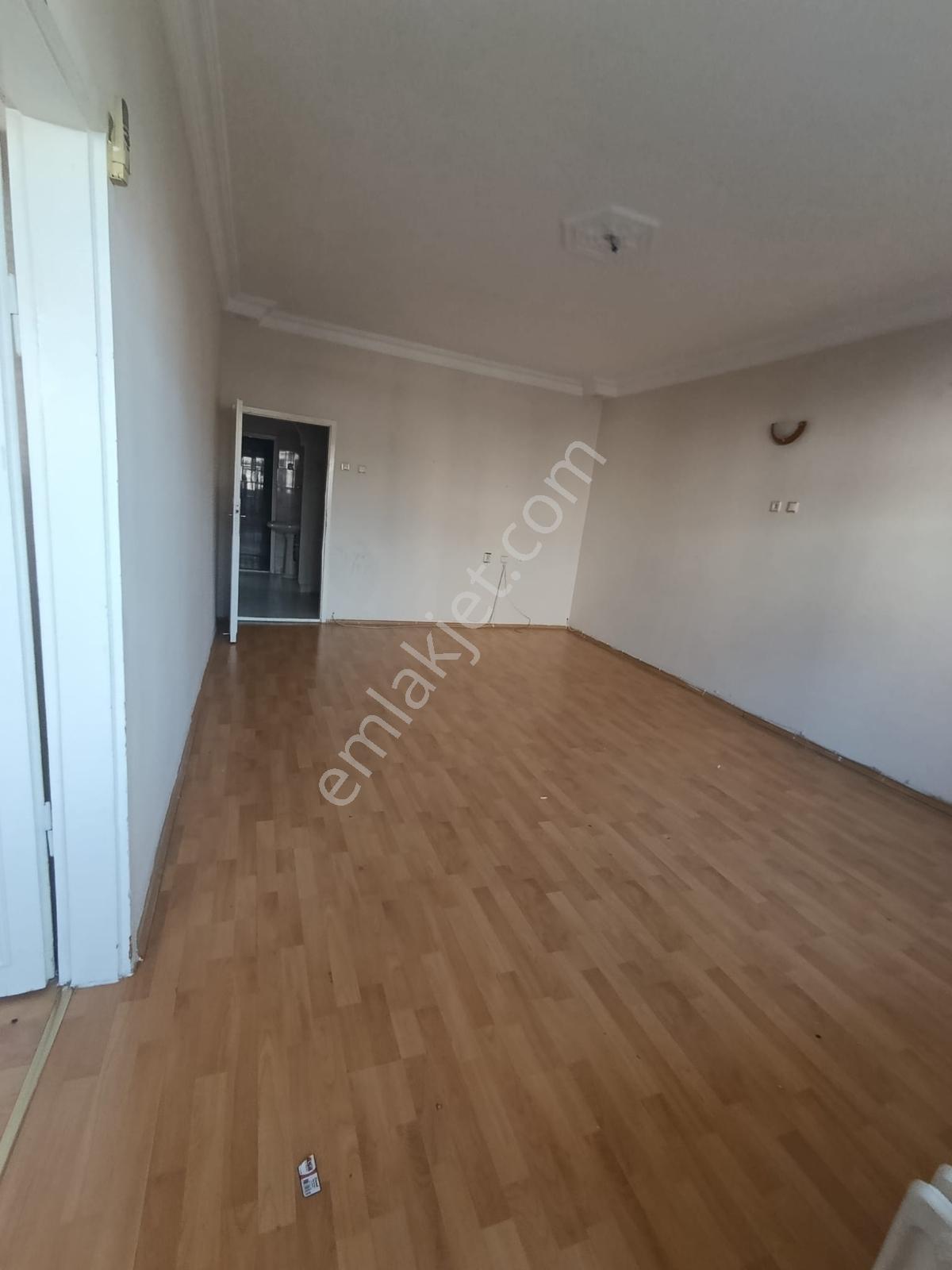 Mes Emlak'tan Pazar Pazarı Karşısı 3+1 Kiralık Kupon Daire - Görsel 12