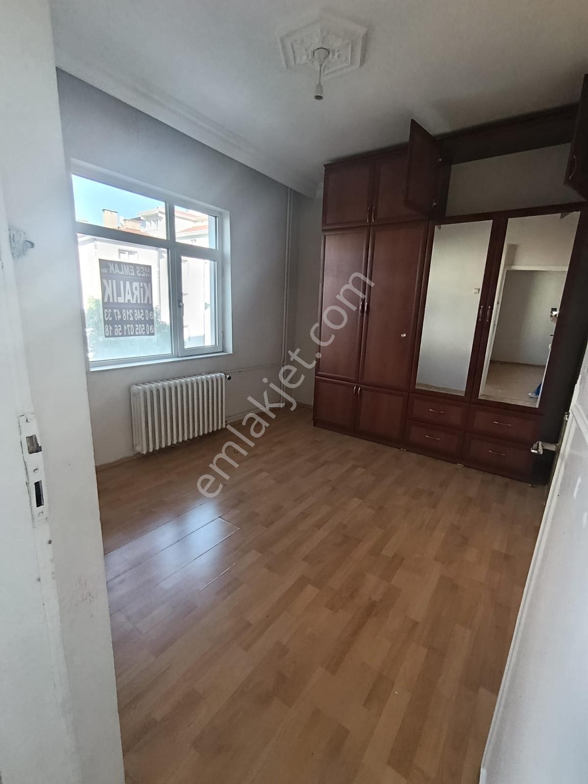 Mes Emlak'tan Pazar Pazarı Karşısı 3+1 Kiralık Kupon Daire - Görsel 28