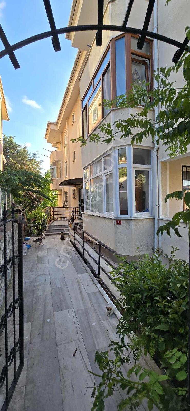 Üsküdar Caddesine Adım Mesafede Satılık Arakat Daire - Görsel 8