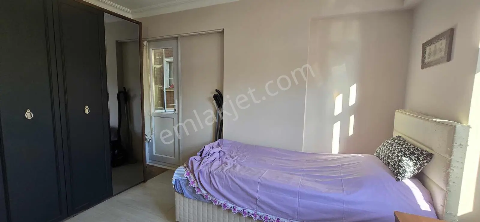 Üsküdar Caddesine Adım Mesafede Satılık Arakat Daire - Görsel 25