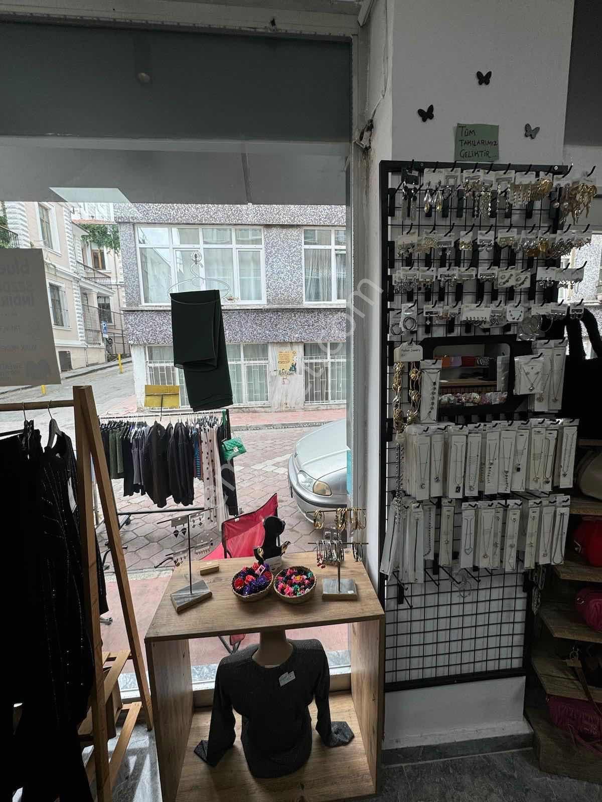 ▇ Gazi Caddesi'ne 20 Metre Devren Kiralık Butik ▇ - Görsel 16
