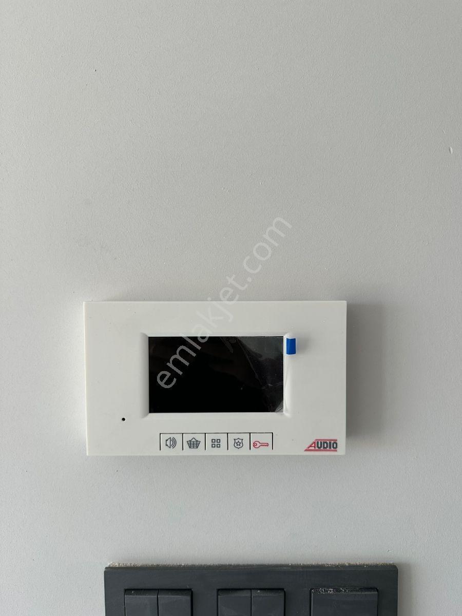 Tuğra'dan Havuzlu Site İçinde Yatay Mimari 1+1 Satılık Daire - Görsel 12