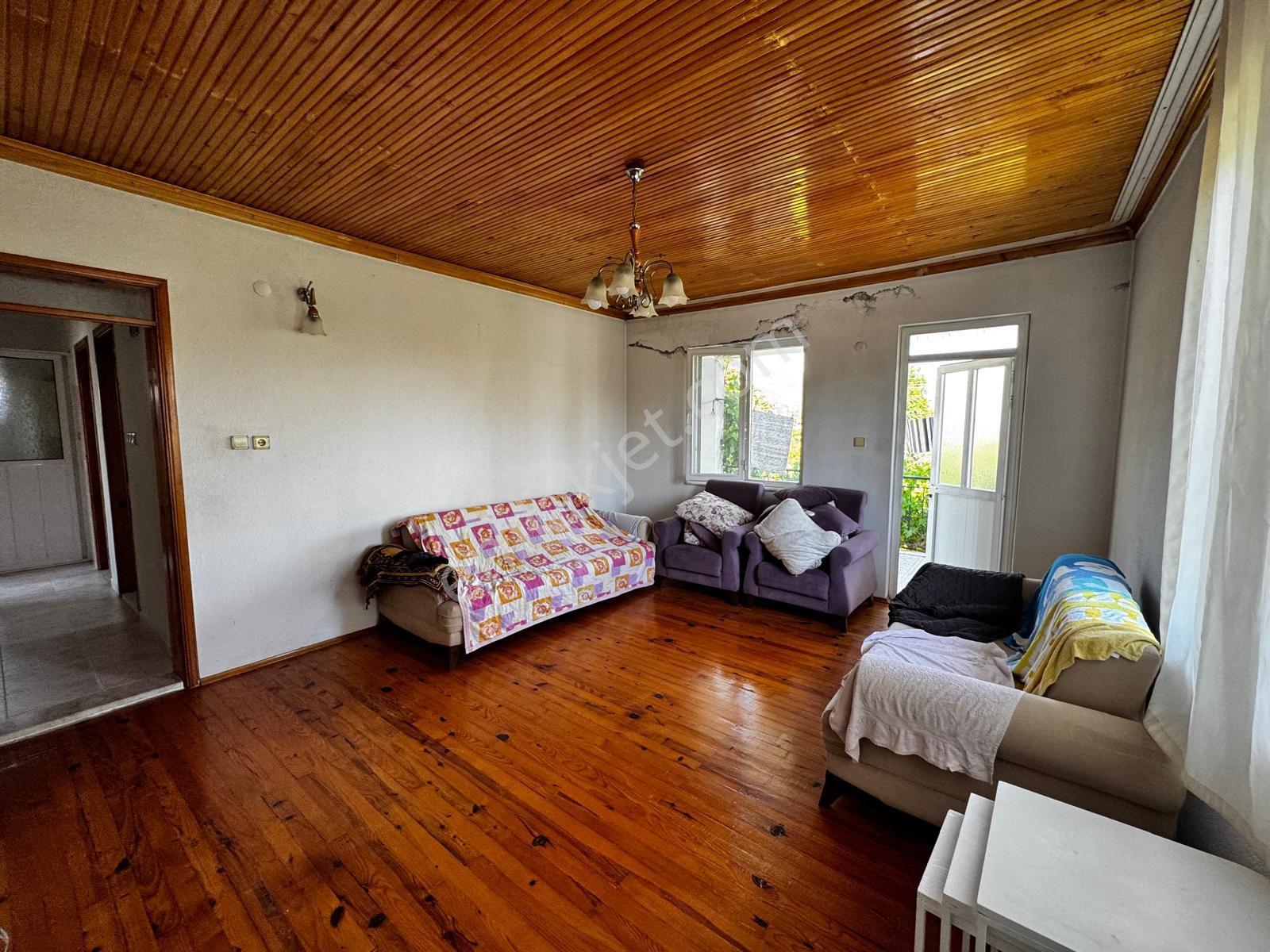 Muğla Köyceğiz De Müstakil Kargir Ev Ve %20-40 İmarlı Bahçesi - Görsel 20