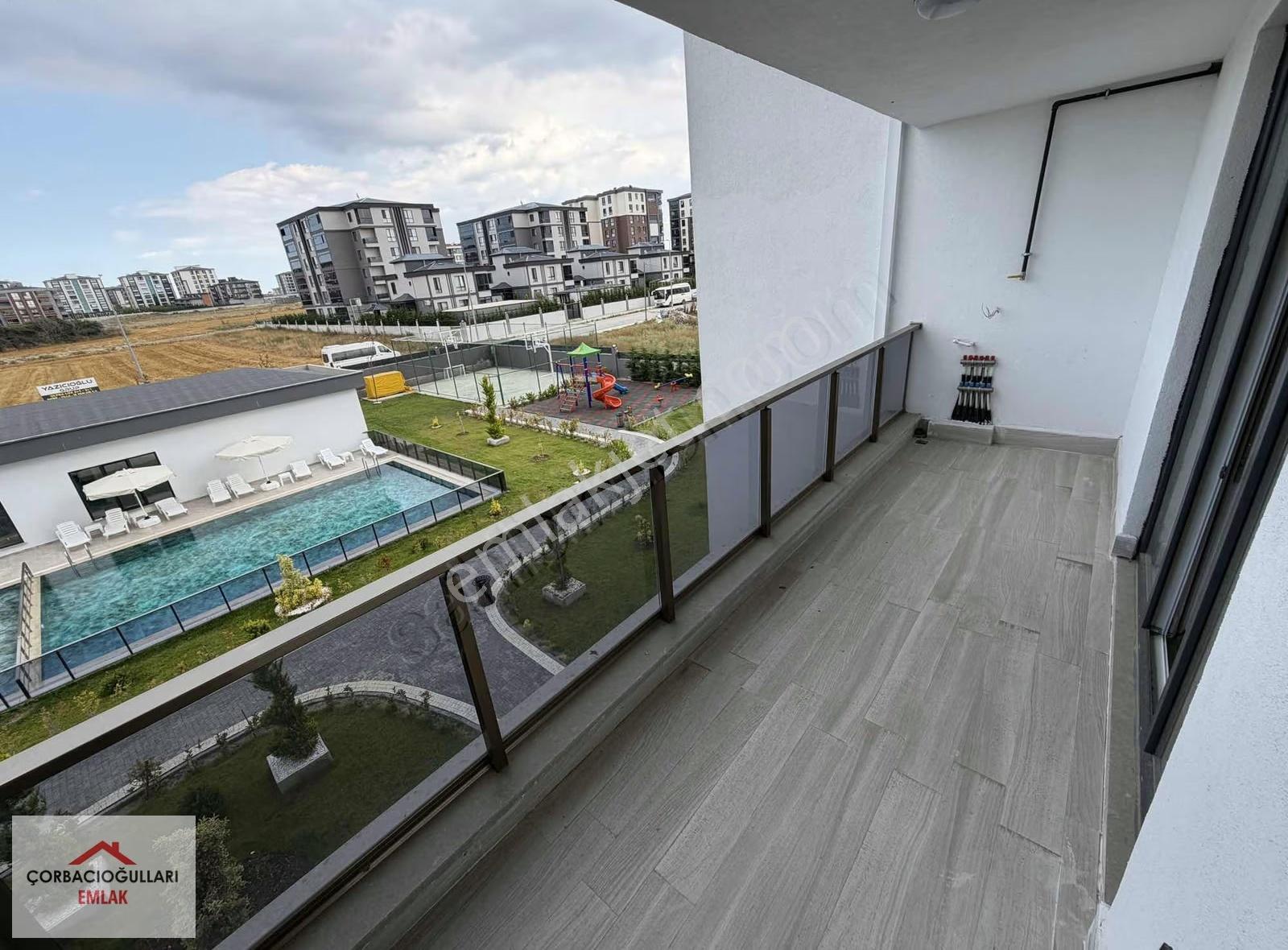 Alya Konakları 2+1 Havuz Manzaralı Sıfır Ve Ara Kat Daire - Görsel 13
