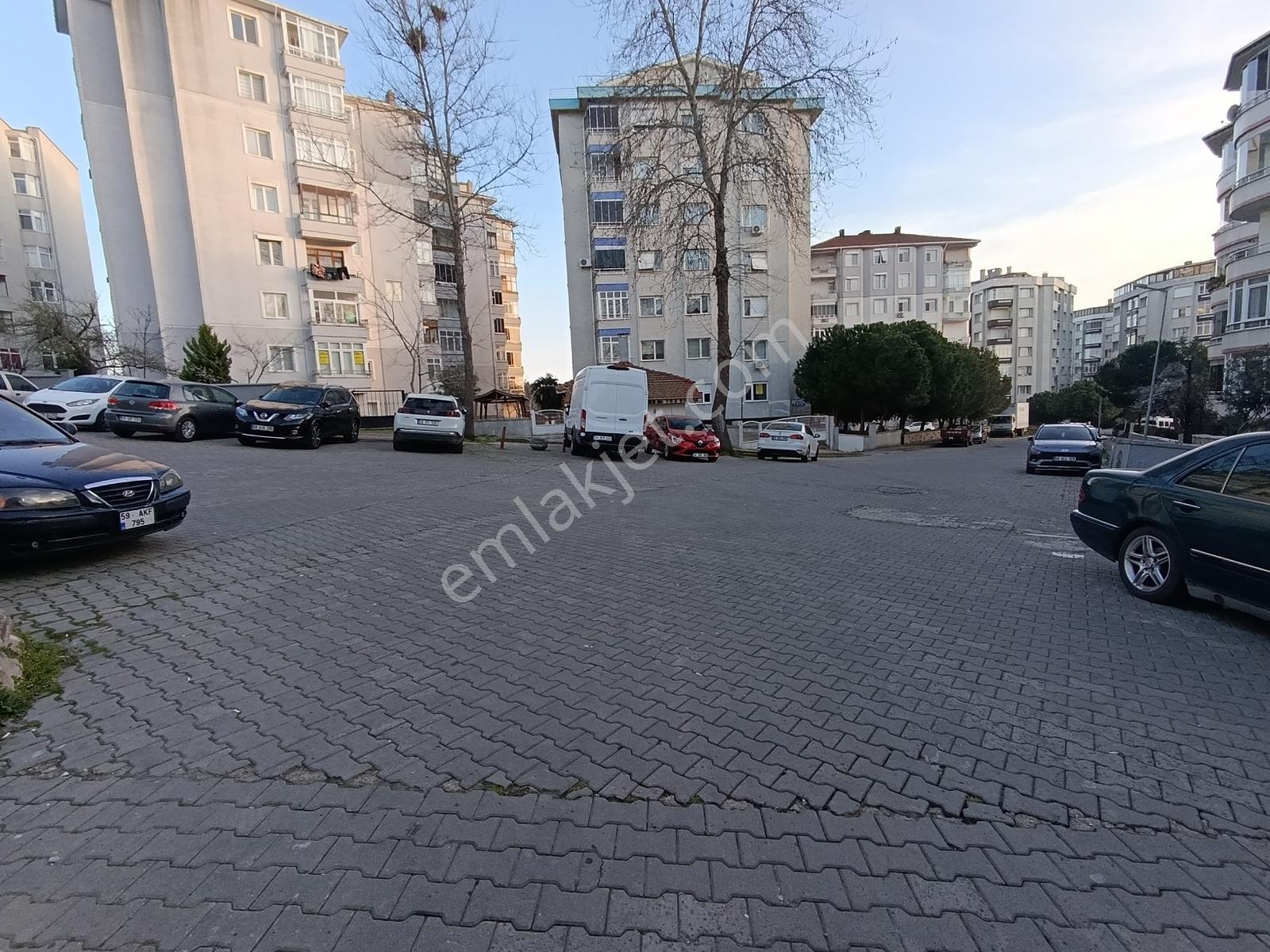 Tugay Ve Adliyeye Yürüme Mesafesi 3+1 Daire Üst Kat Yeni Boyalı - Görsel 27