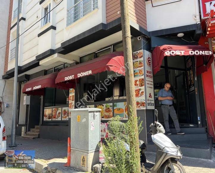 Yeşilpınar' Cadde Üzeri 190m² Acil Satılık Depolu Dükkan.!