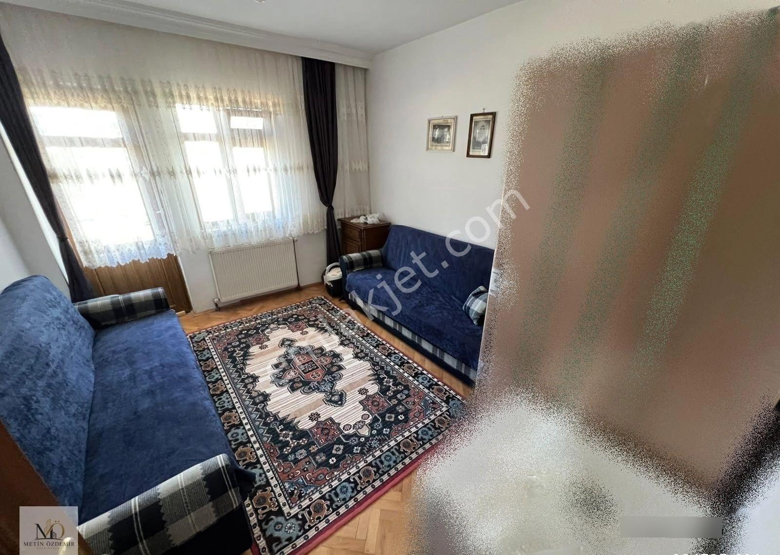 Metin Özdemir'den Sitede Çift Balkonlu Kat Konumunda Eşyalı 3+1 - Görsel 20