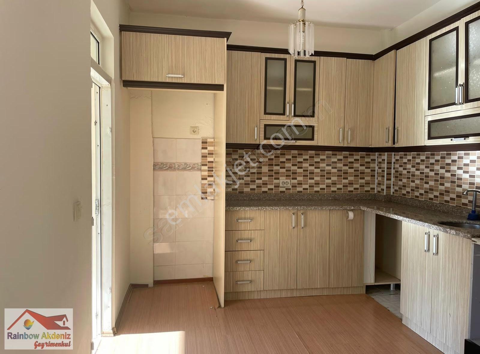 Bahçelievler Mahallesi Esyalı Kiralık 3+1 Daire!!!!! - Görsel 14