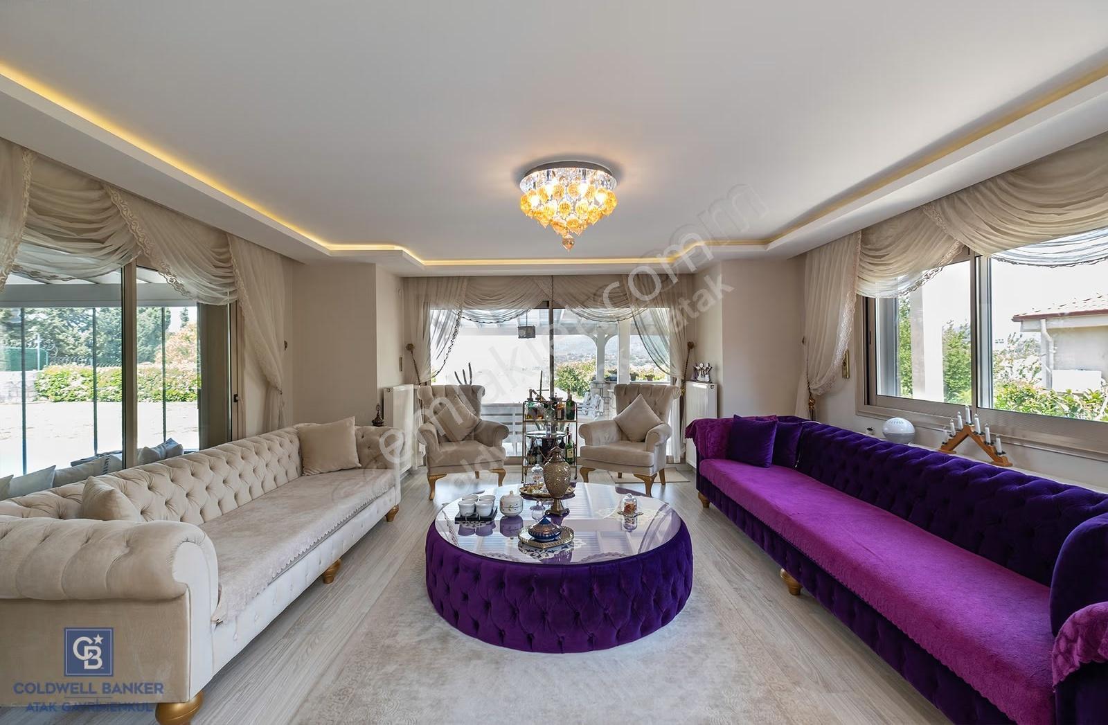 Urla Kekliktepe Arkadya Sitesinde 5+1 Havuzlu Villa - Görsel 27