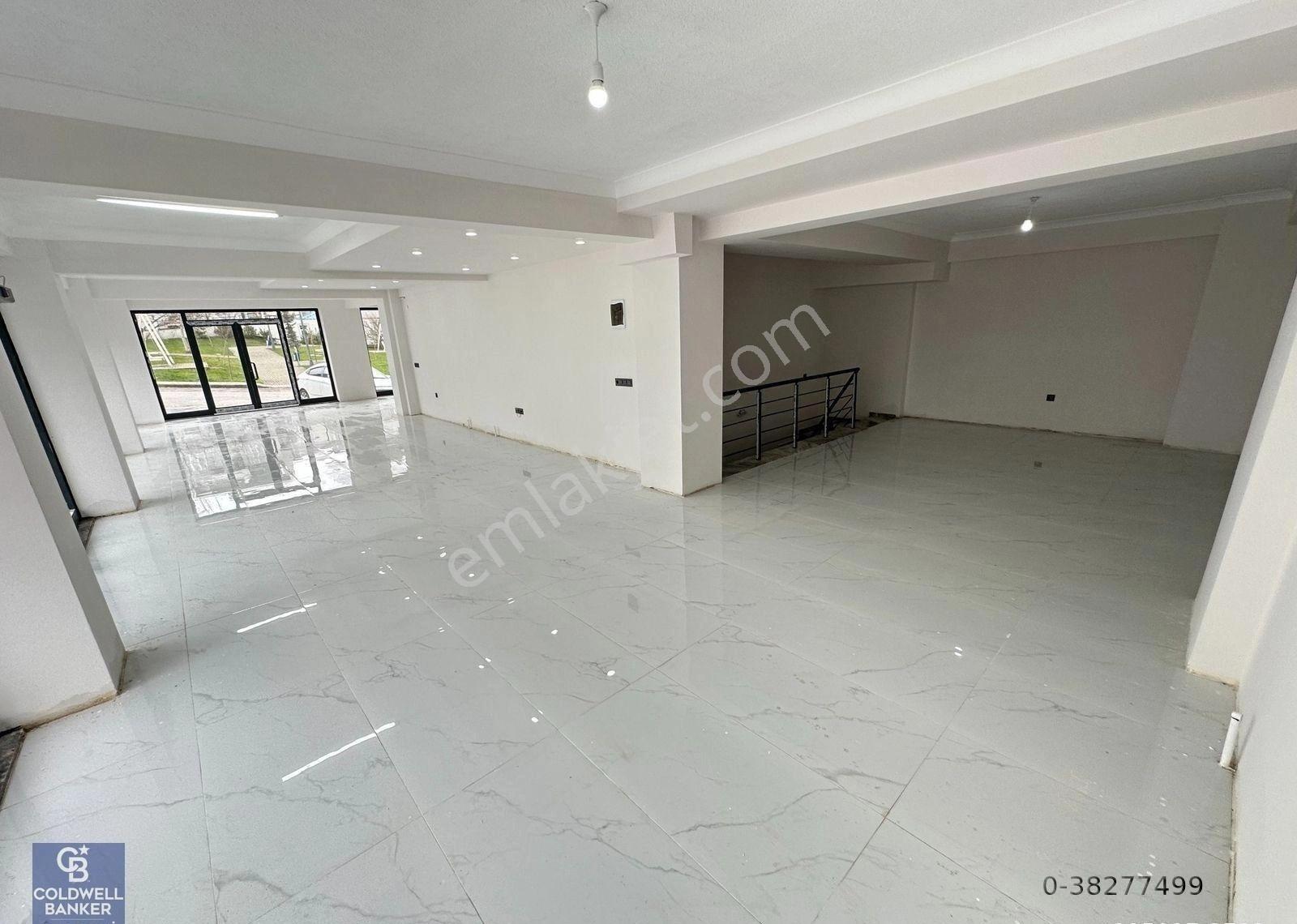 Cbakademi Bağçeşme Satılık Sıfır 320 M2 Kiracılı Köşe Dükkan - Görsel 7