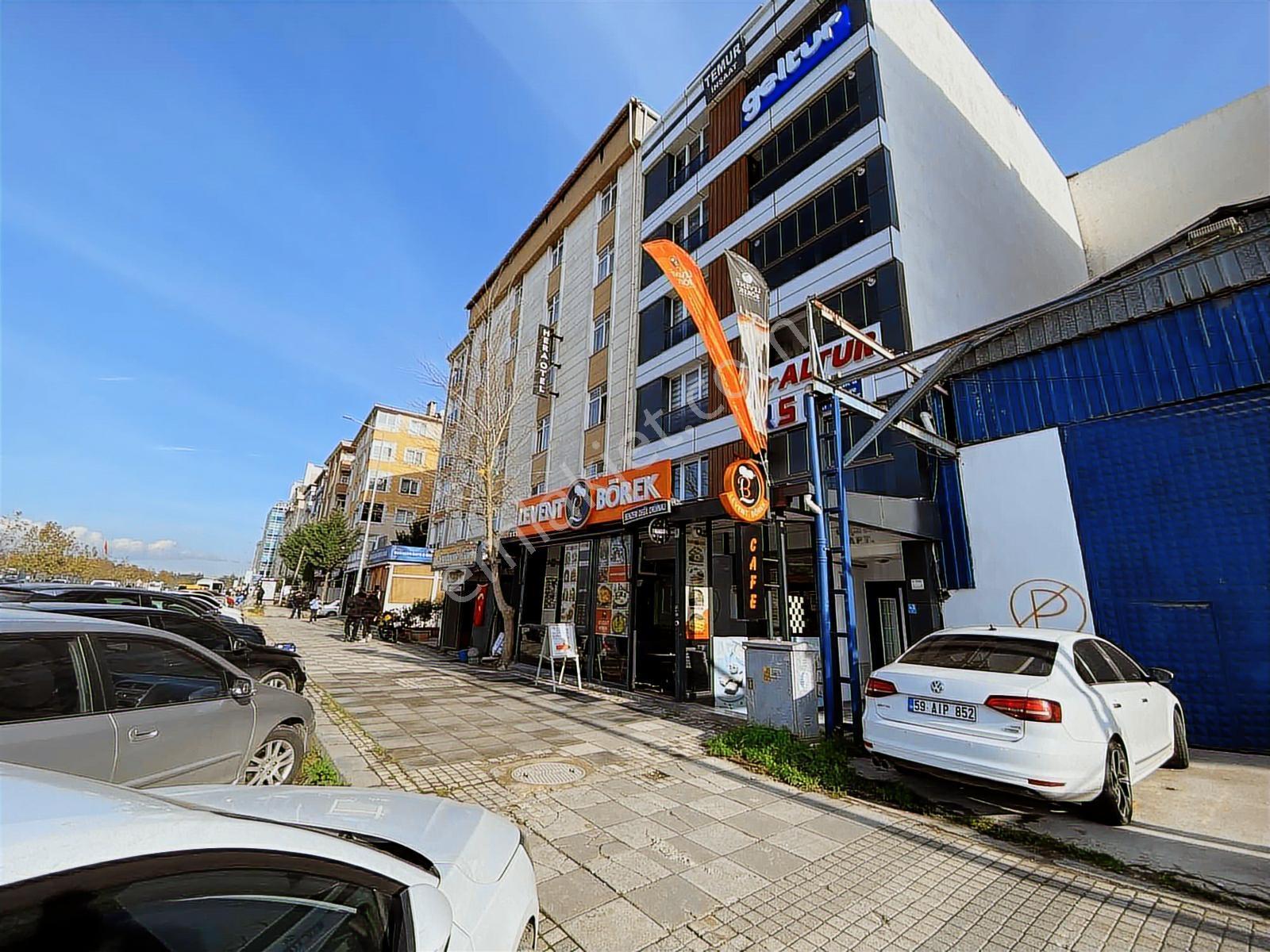 Remax Lavanda'dan Muhteşem Konumda 6 Kat İmarlı Arsa - Görsel 2