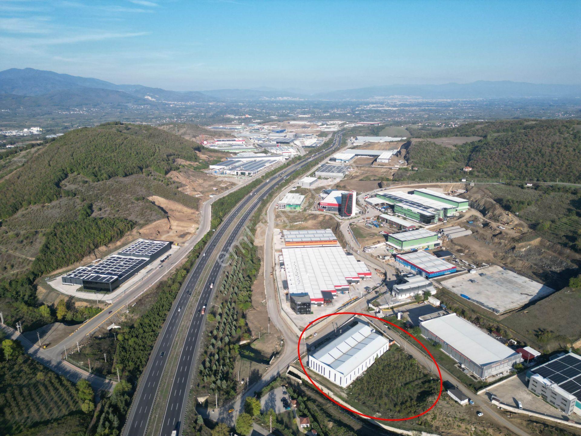 Gümüşova Osb’de Satılık 11.047 M2 Arsa İçerisinde 3000 M2 Satılık Modern Fabrika - Görsel 8