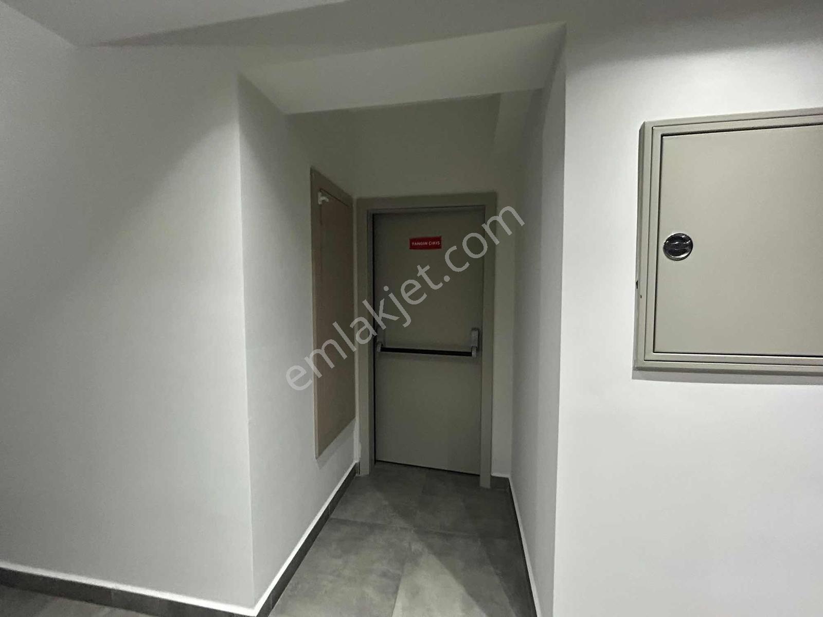 Remax Lavanda'dan Eska Referans Sitesinden 1+1 Satılık Daire - Görsel 8