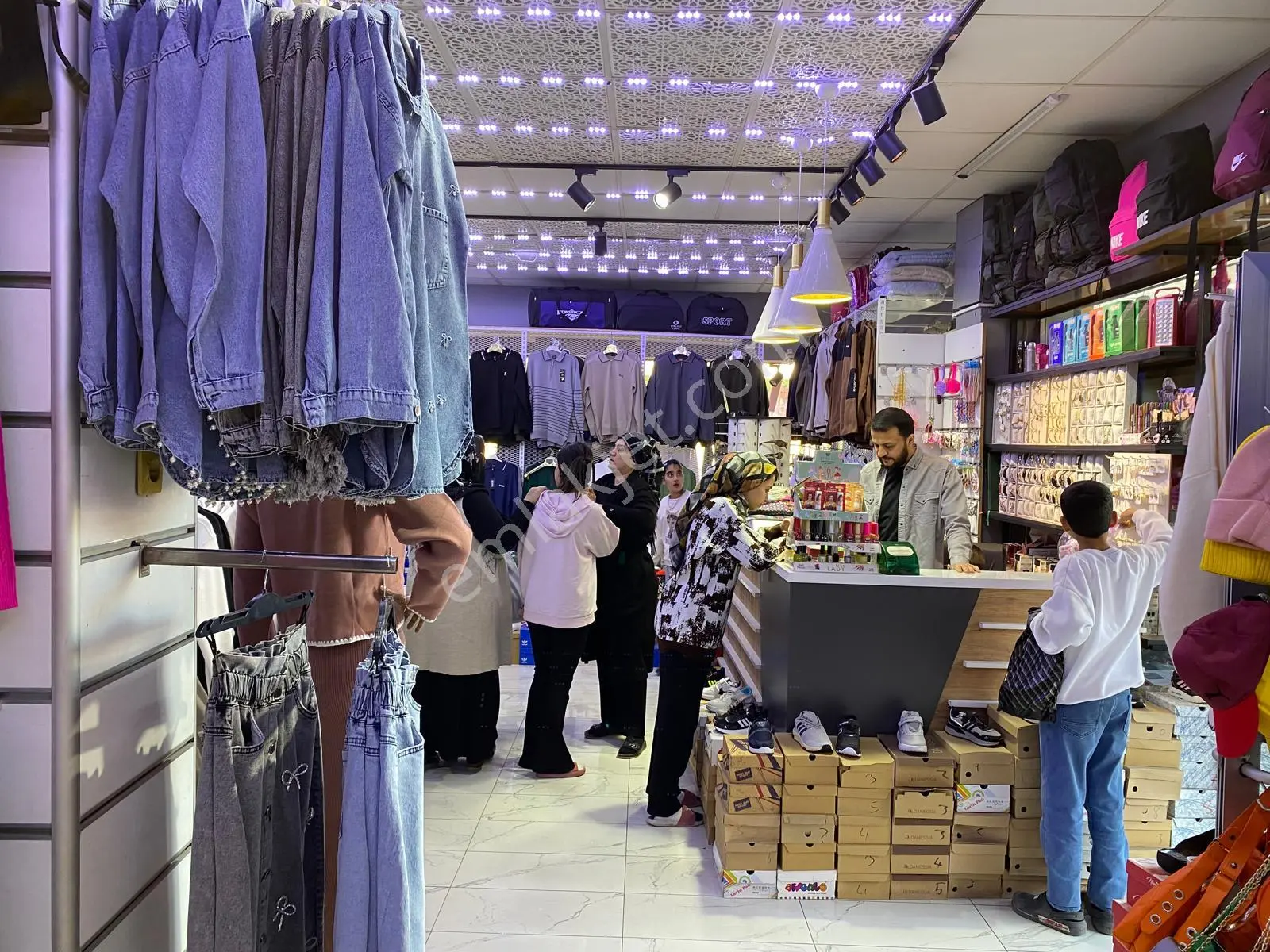 Levent Caddesi Polis Okulu Kavşağı 4daire 480bin -200m2 İşyeri 300bin Getiri 3katlı Komple Bina. - Görsel 3