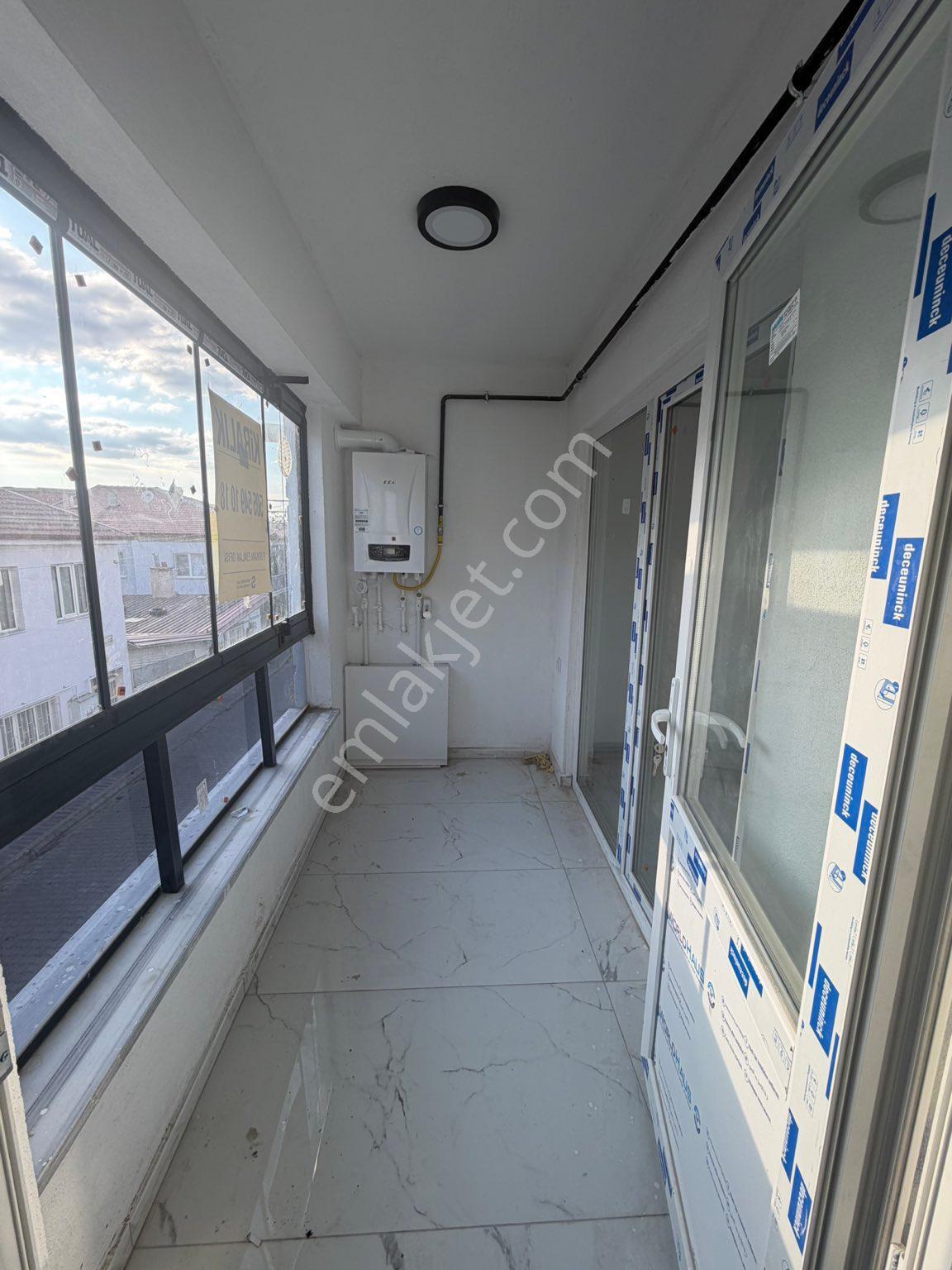 Şirinevler'de Kiralık Sıfır 2+1 Aydınlık Daire - Görsel 4