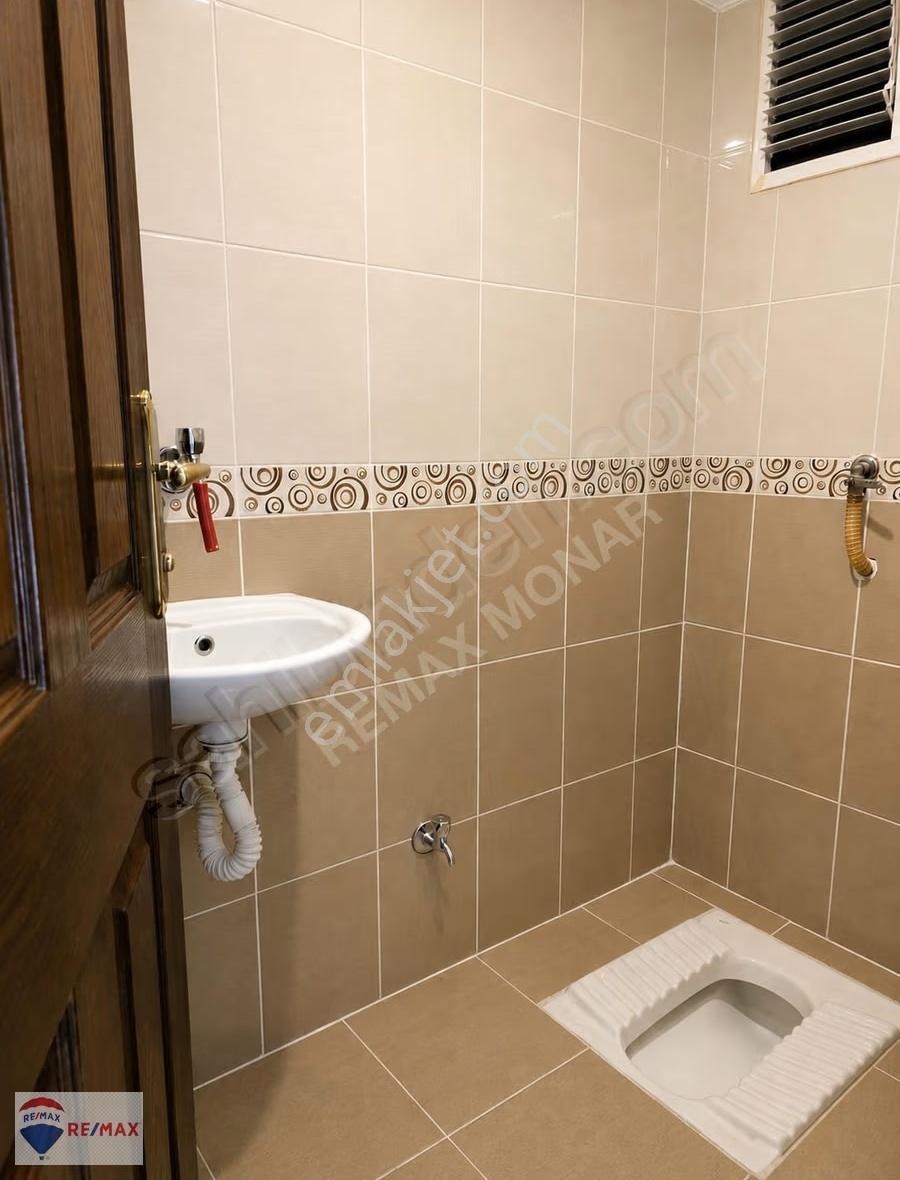 Öveçler Ata Mahallesinde Geniş 3+1 Satılık Daire