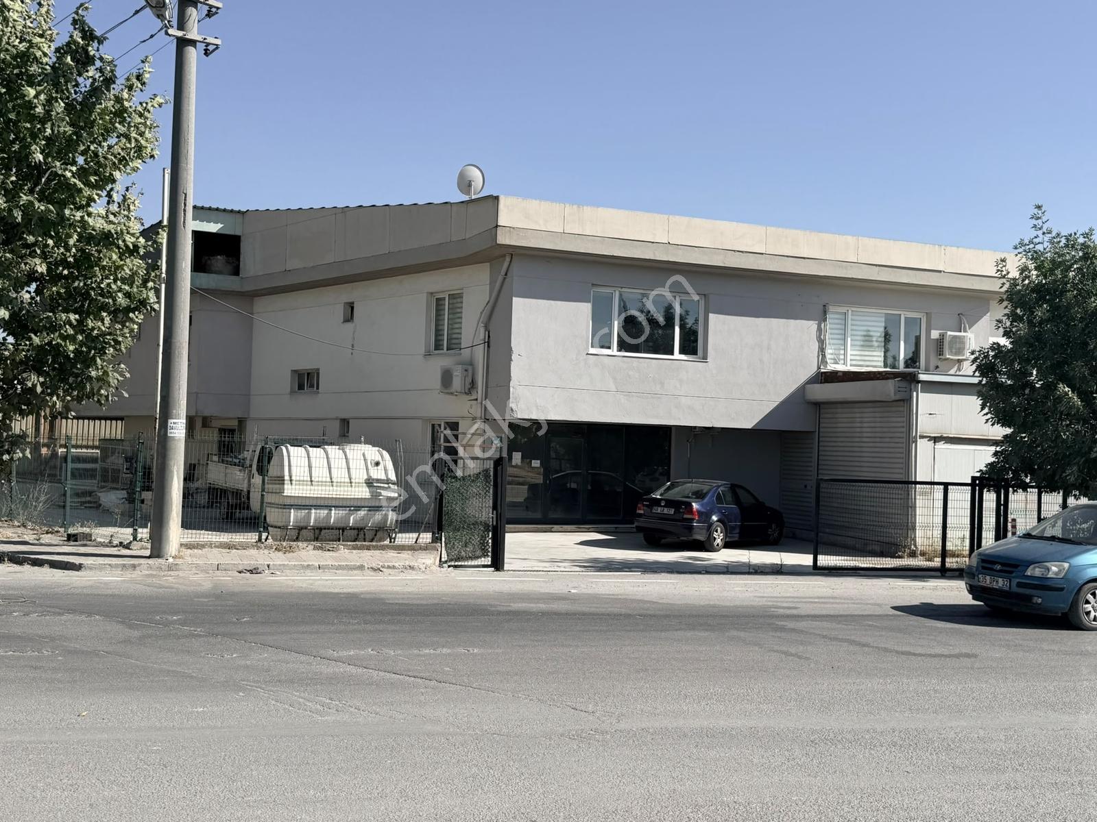 Sarnıç Ege Caddesi Üzerinde Köşe Konumlu Kiralık Fabrika - Görsel 8