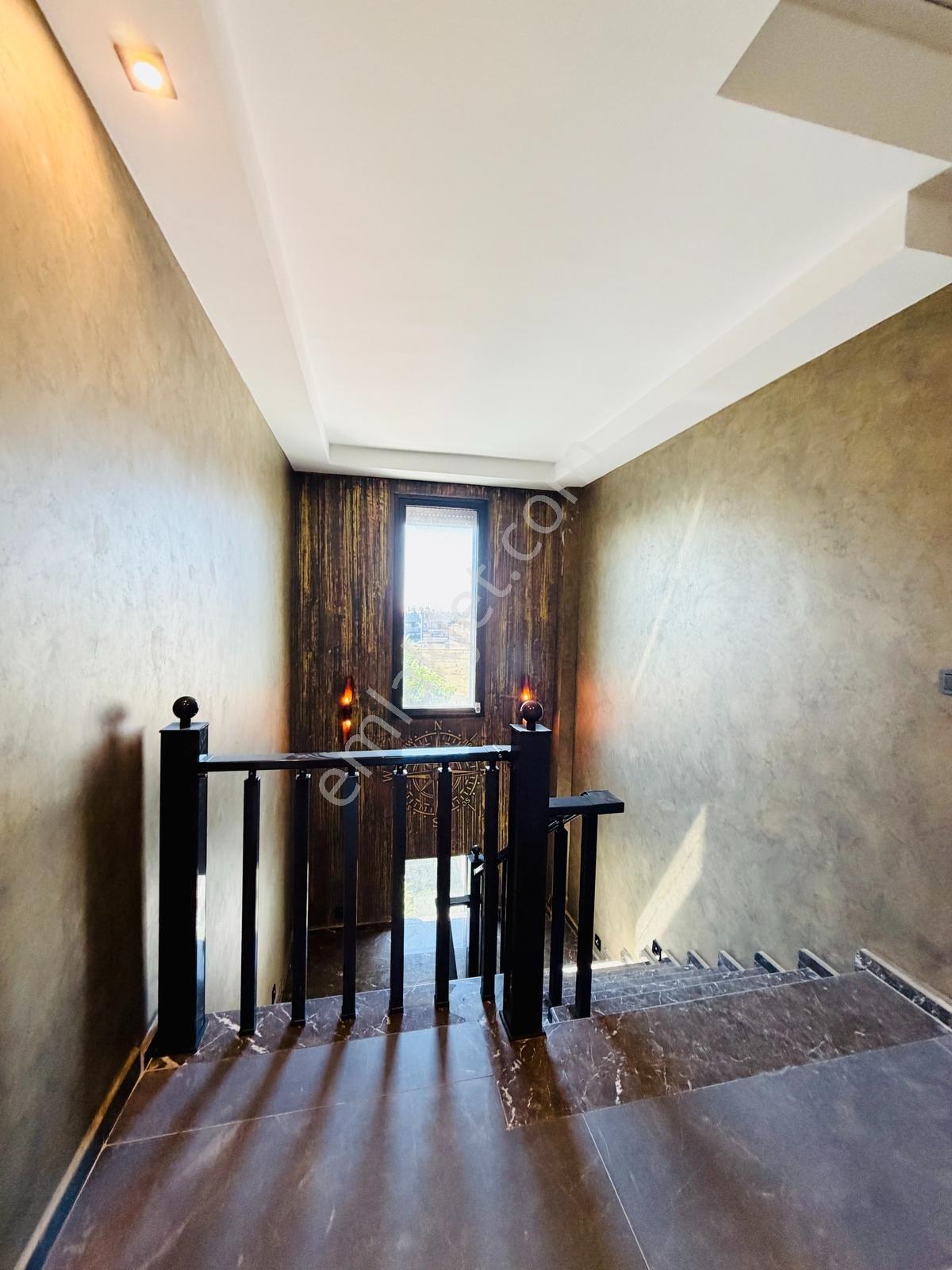 Özel Tasarım 4+2 Full Eşyalı Satılık Lüx Müstakil Villa - Görsel 18