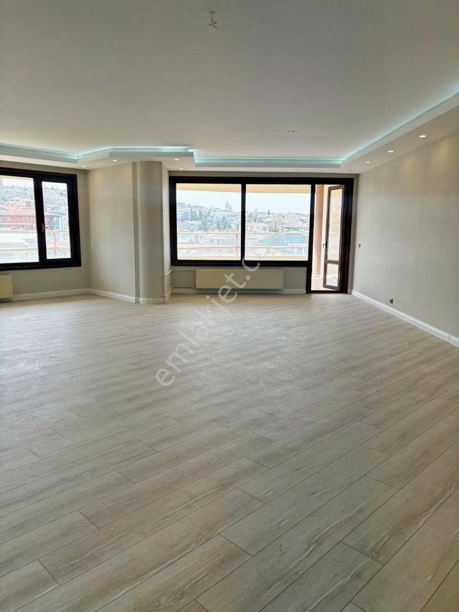 Gop Bayraktar'da Site İçi | Manzaralı | 4+1 | 200m2 | Yenilenmiş - Görsel 41