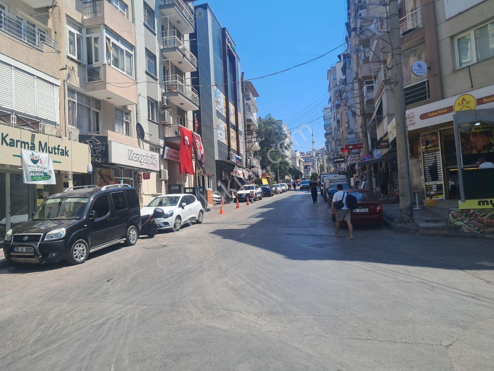 İzmirin Hareketli Lokasyonunda Yatırımlık Dükkan Takasa Uygun - Görsel 7