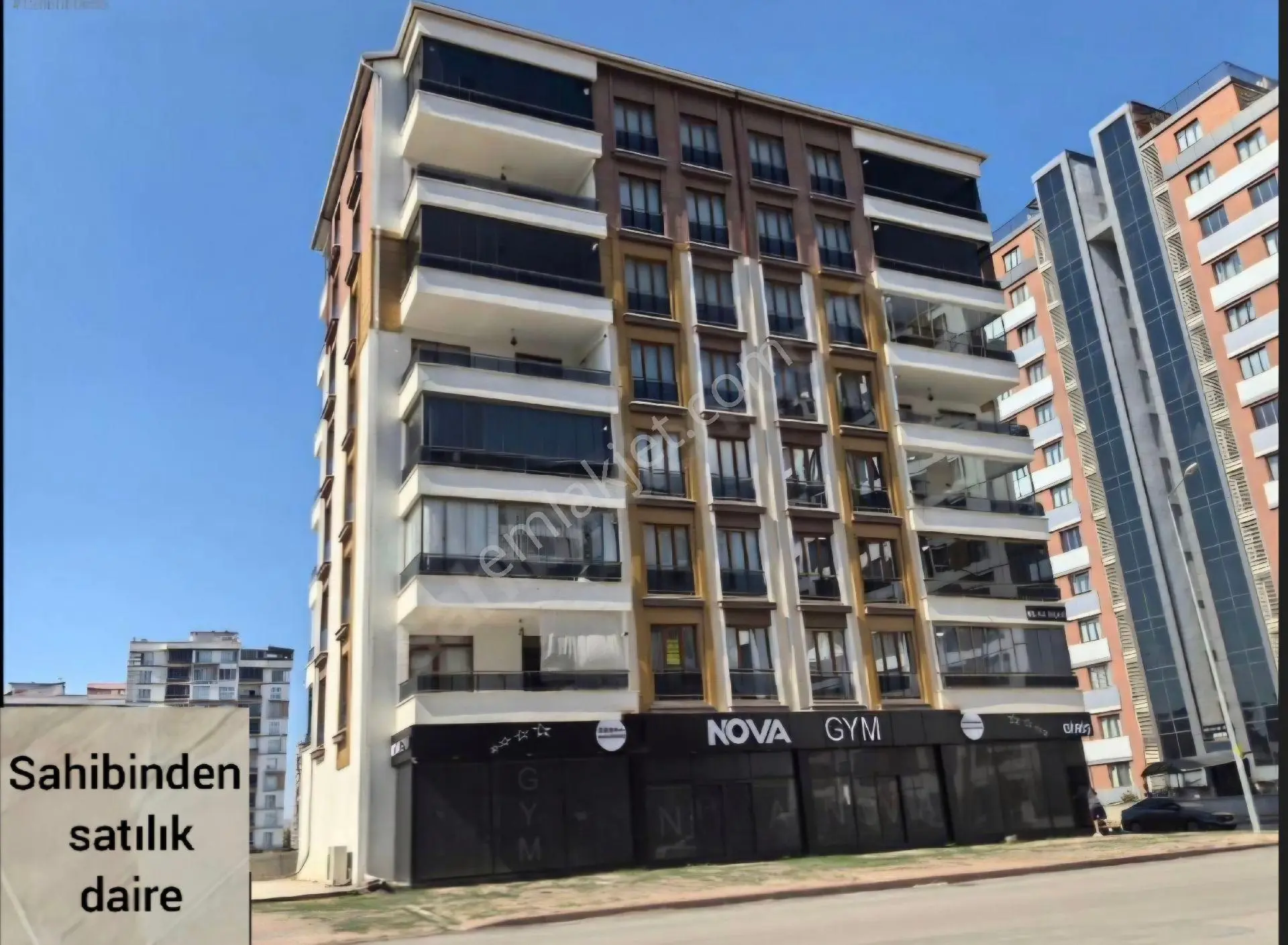 Kardeşler Mahallesi 160m2 Kombili 3+1 Daire