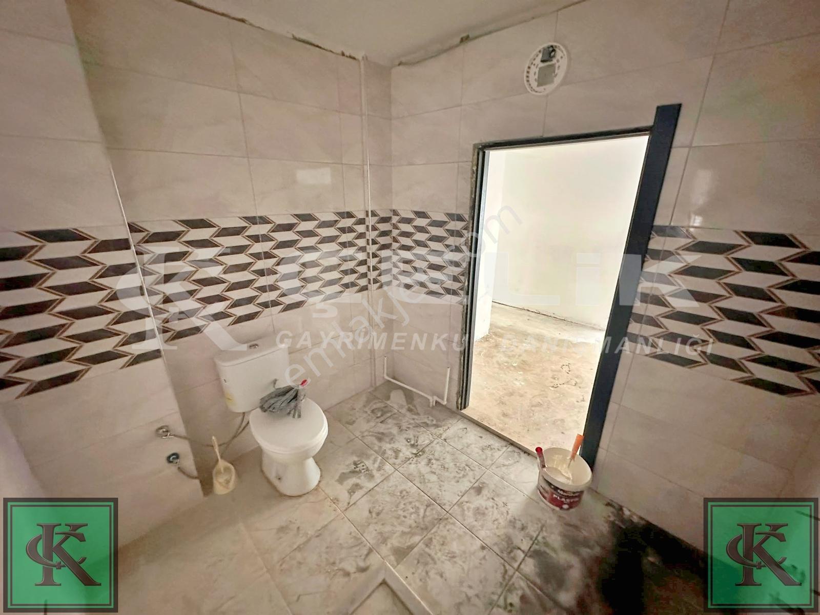 Çelikten İhsaniye Mevkinde 8 Oda+1mutfaklı 300m2 Satılık Dükkan - Görsel 6