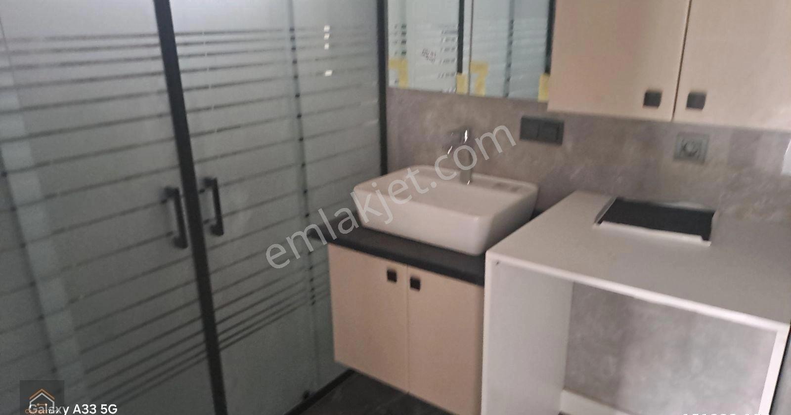 Akarca Zümrut Evlerinde 4+2 Ultra Lüks Villa - Görsel 35