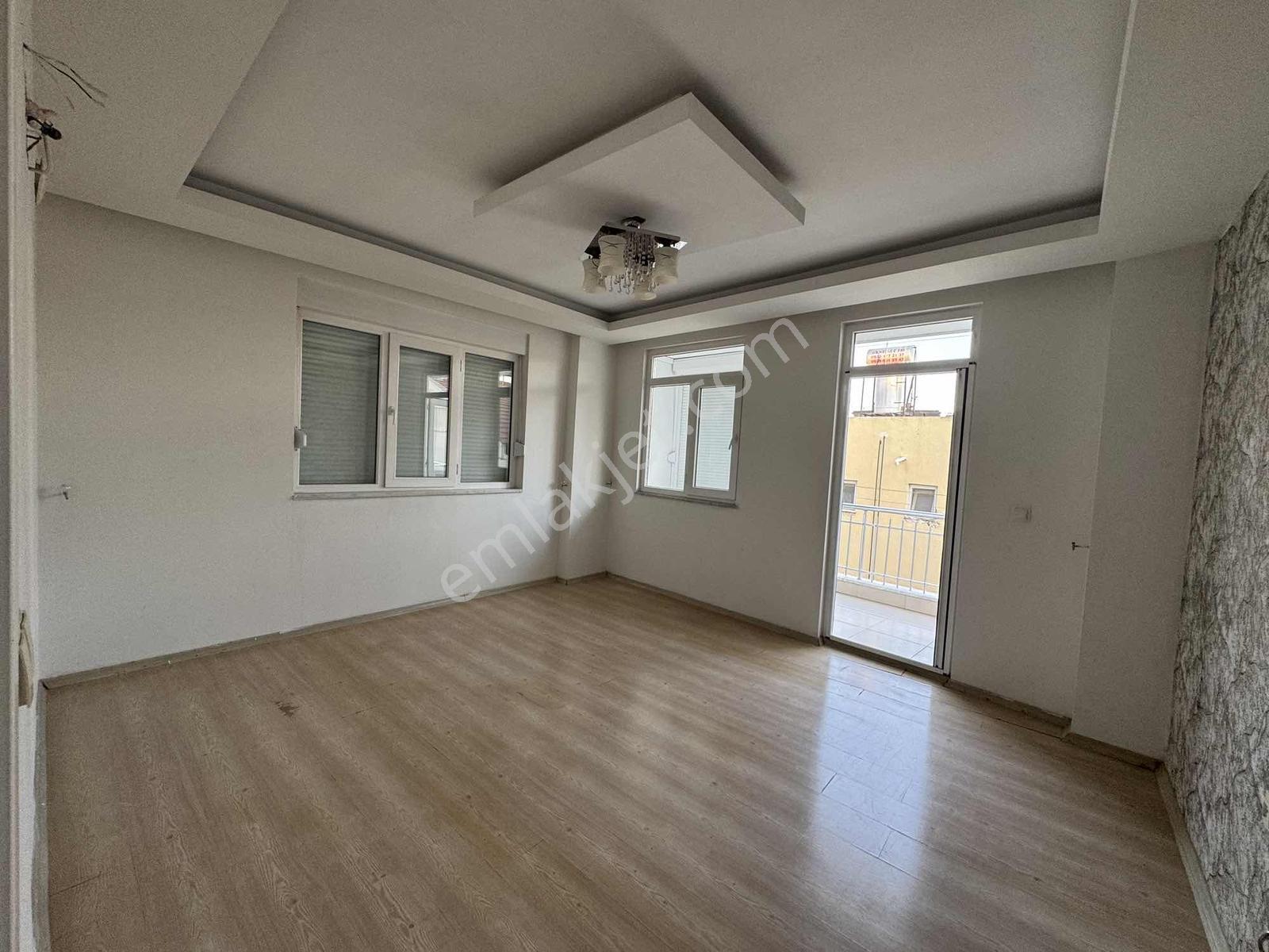 Metrekare Emlak'tan 2+1 Kiralık Daire Toros Okl. Yakını