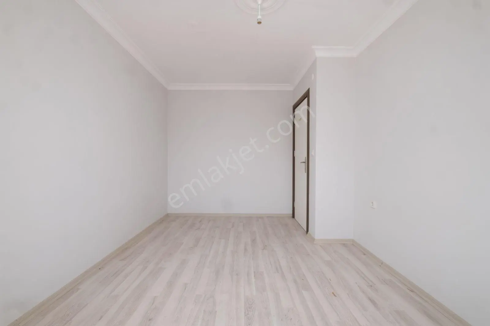 Remax Advantage Piremir Mh Merkezi Çift Giriş Kapılı 4+1 Dubleks - Görsel 9