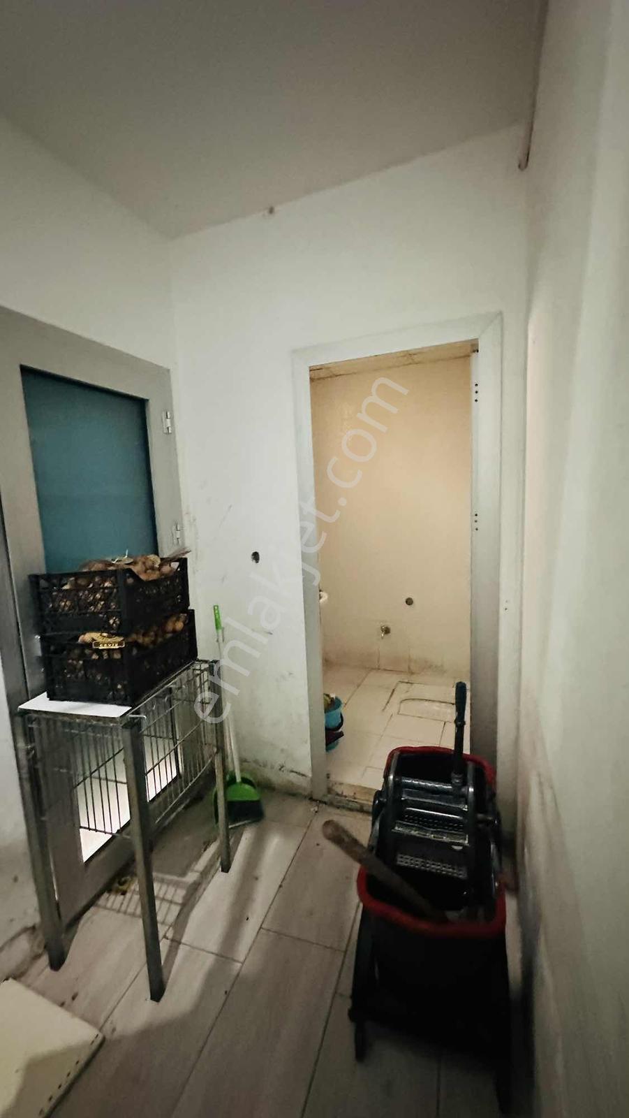 Remax Rabia Saraç Kurumsal Kiracılı 505 M² Köşe Dükkan - Görsel 7