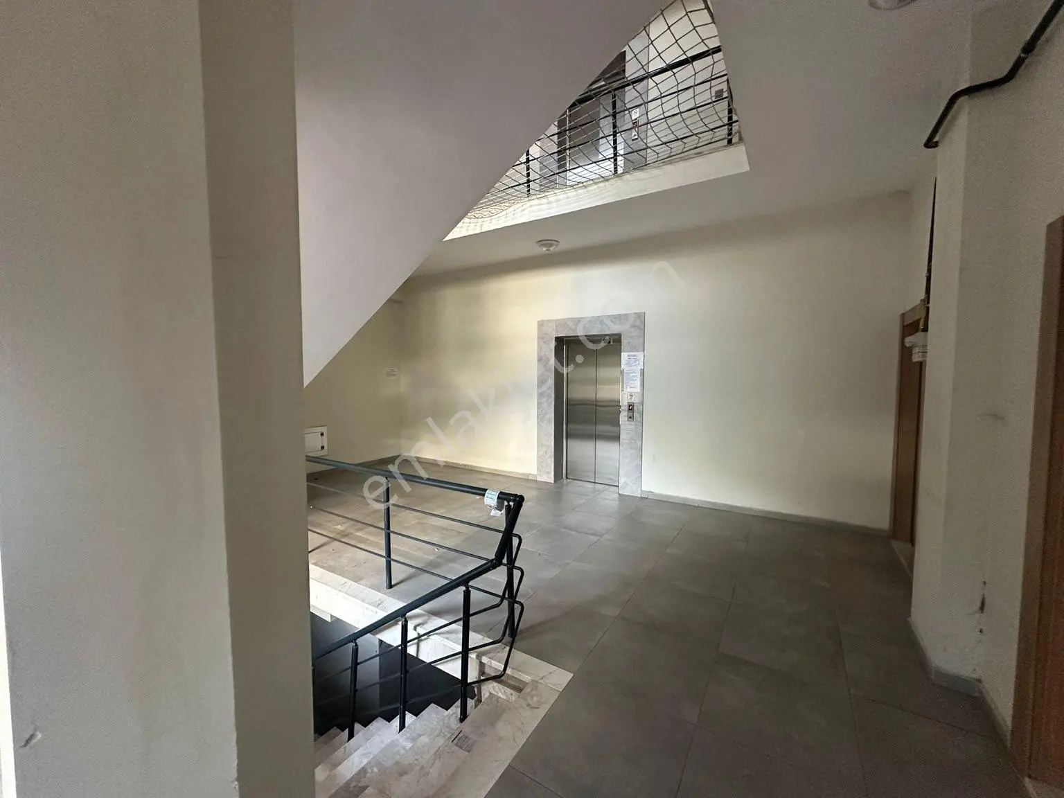 Görükle Nilüfer Kiralık Eşyalı 2+1 Aydınlık Daire - Görsel 3