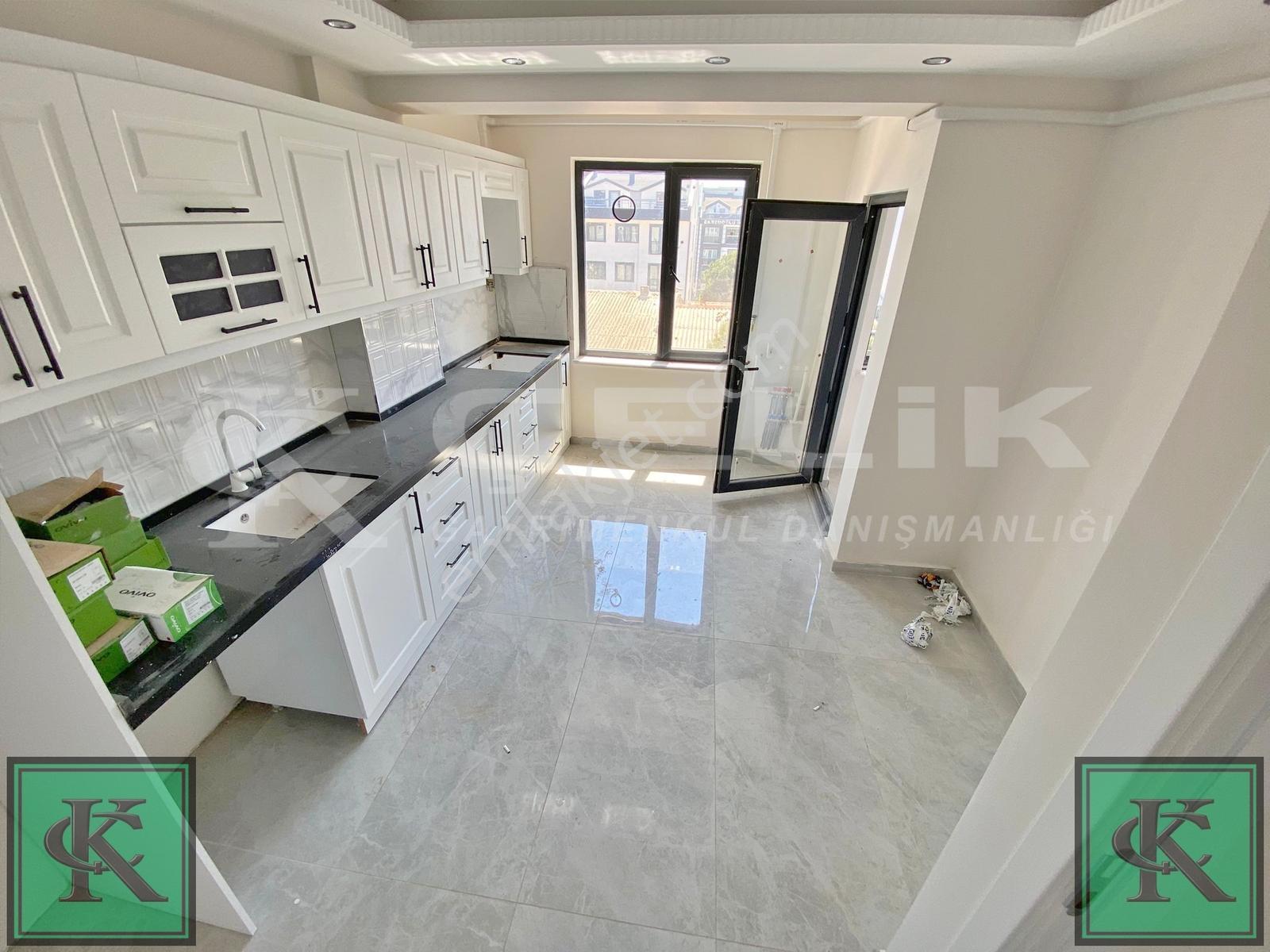 Çelik Emlak'tan Ön Ve Güney Cephe 3+1 150m2 Oturuma Hazır Daire - Görsel 19