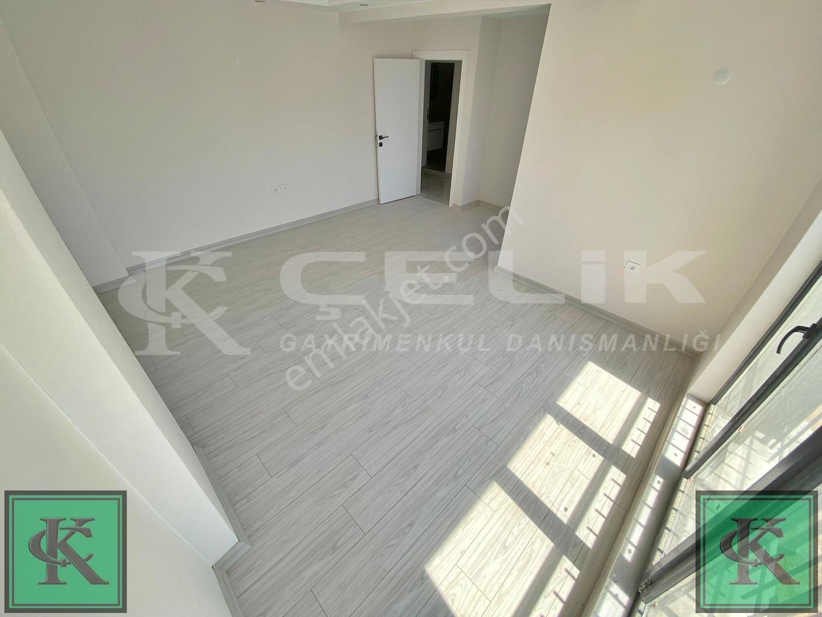 Çelik Emlak'tan Ön Ve Güney Cephe 3+1 150m2 Oturuma Hazır Daire - Görsel 23
